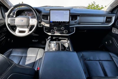 2022 Ford Expedition Max XLT