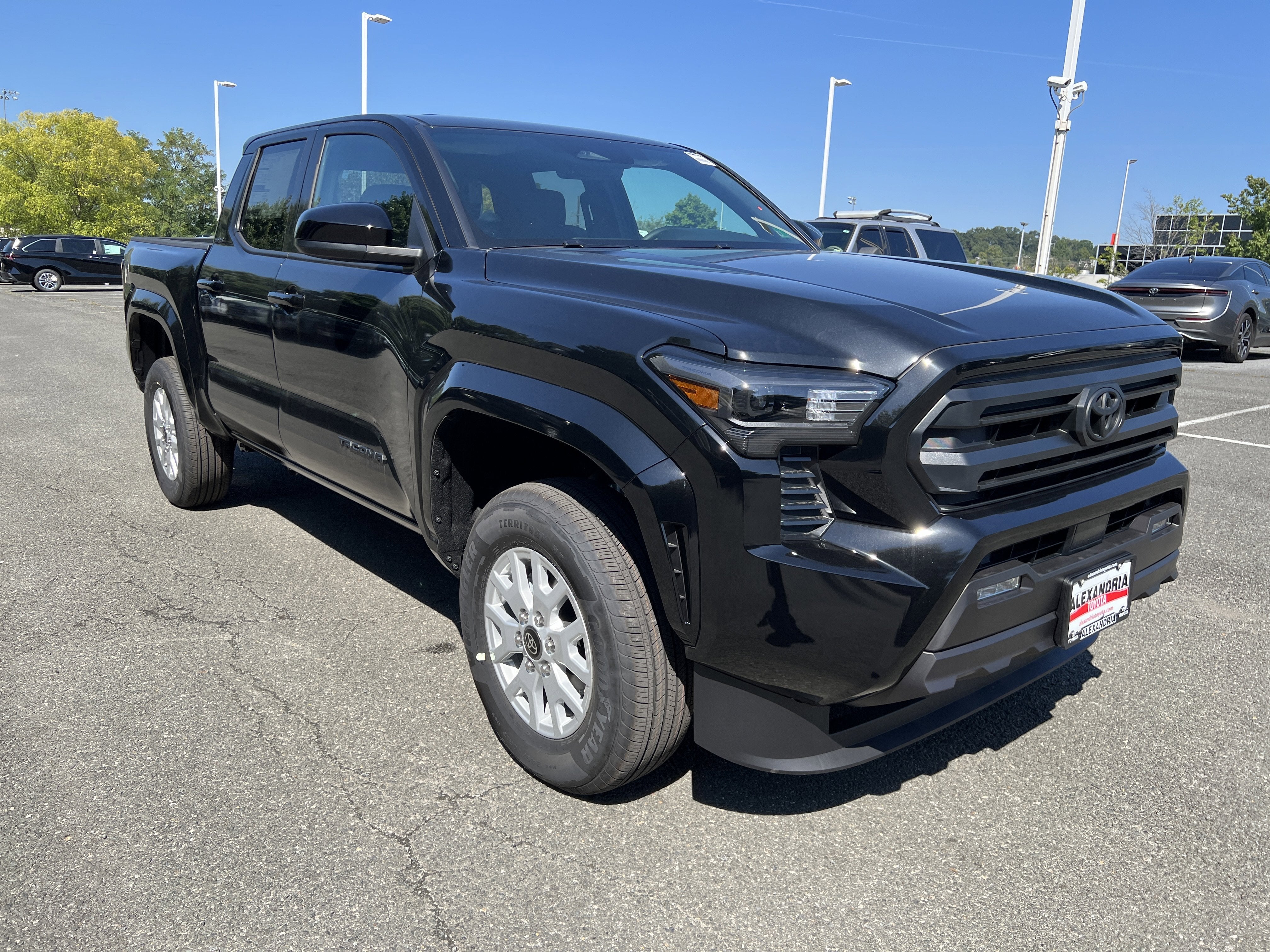 2025 Toyota Tacoma SR5