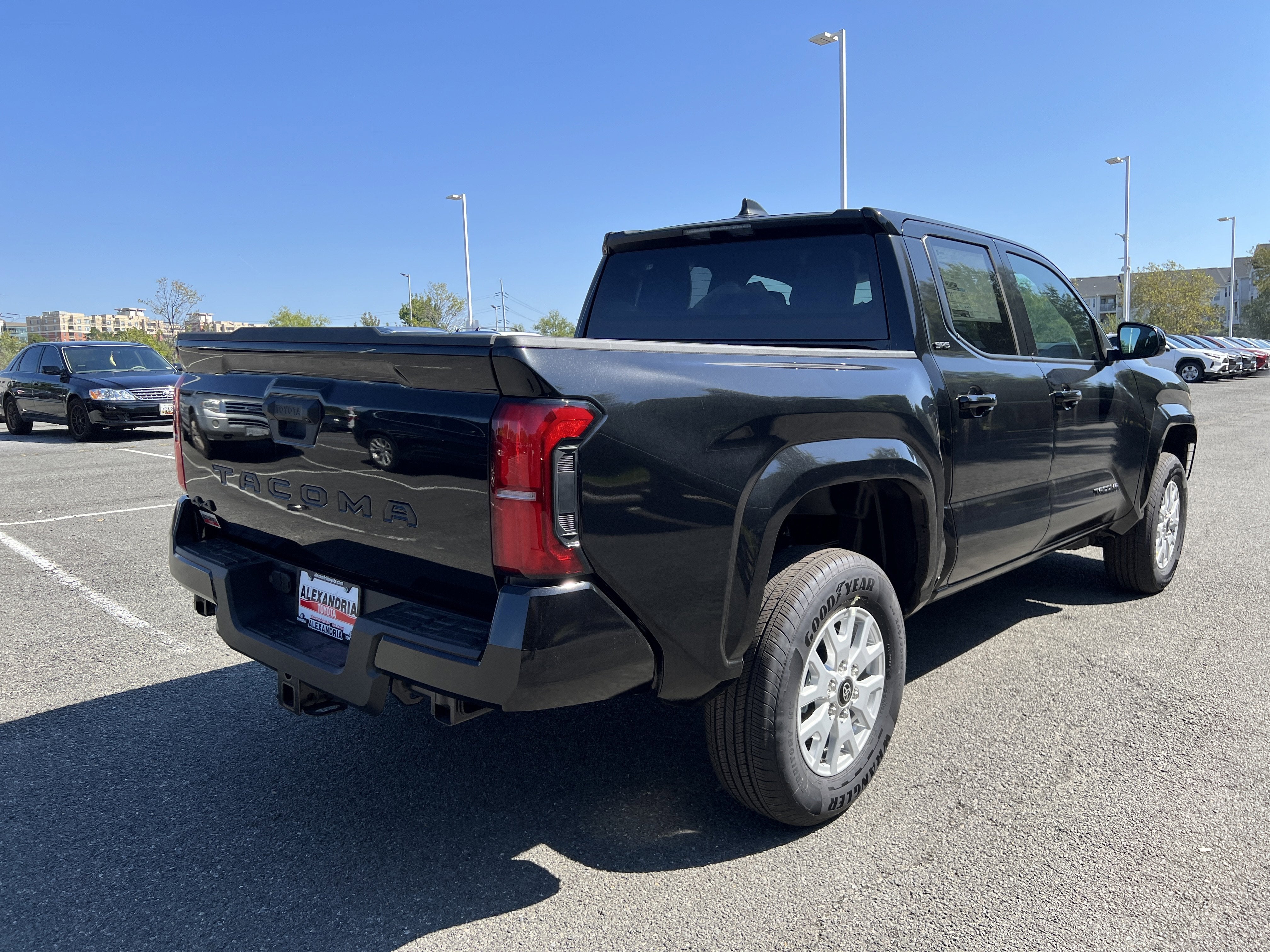 2025 Toyota Tacoma SR5