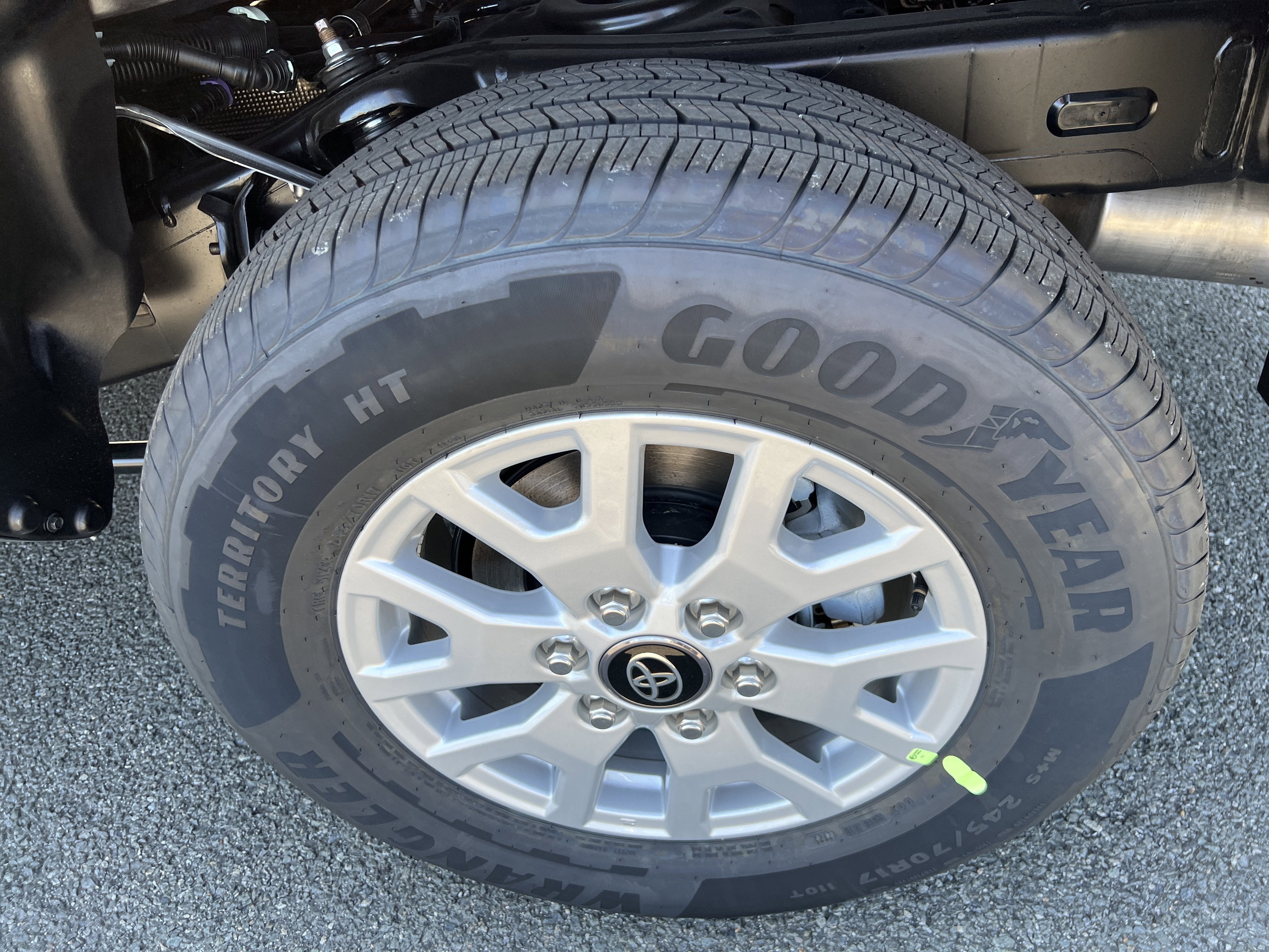 2025 Toyota Tacoma SR5