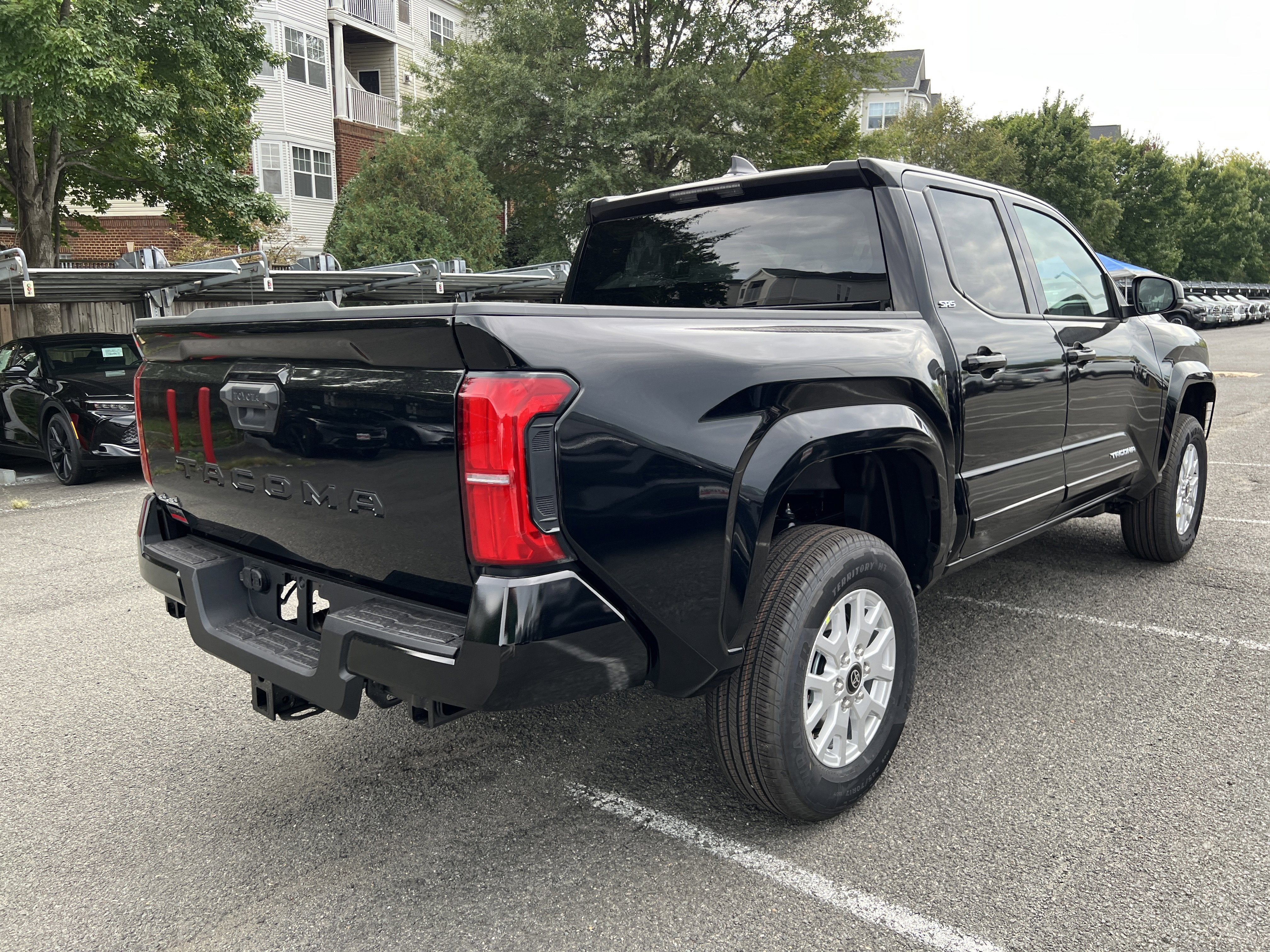 2025 Toyota Tacoma SR5