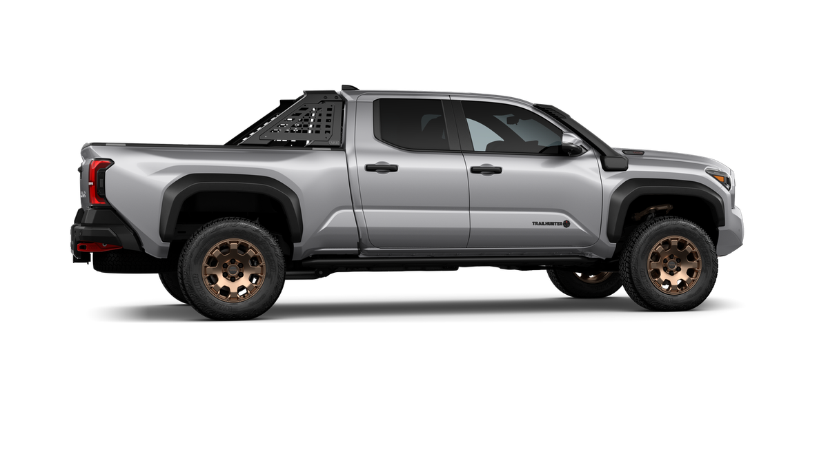 2026 Toyota Tacoma i-FORCE MAX Tacoma Trailhunter