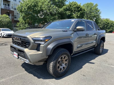 2026 Toyota Tacoma i-FORCE MAX Tacoma Trailhunter