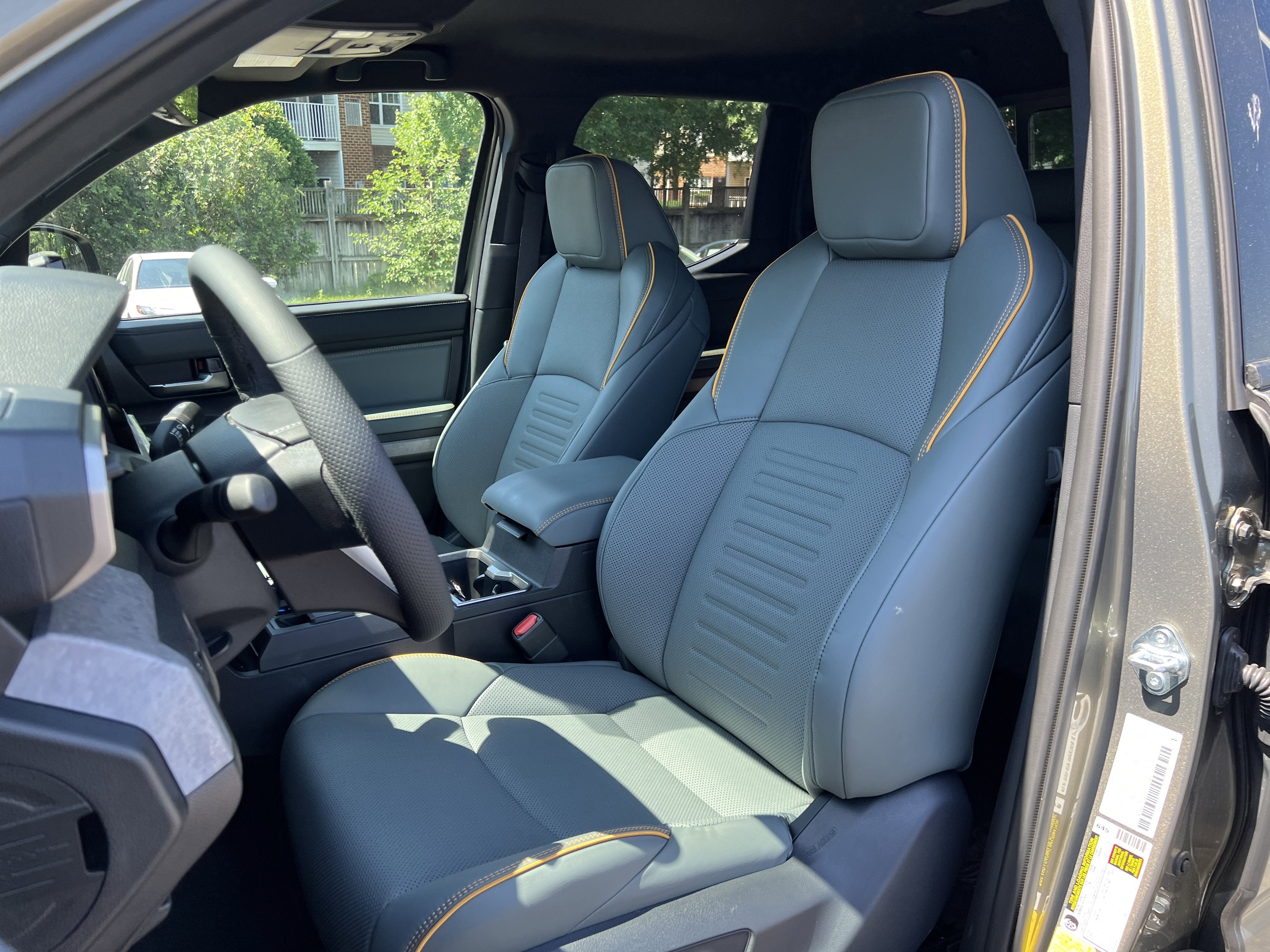 2026 Toyota Tacoma i-FORCE MAX Tacoma Trailhunter