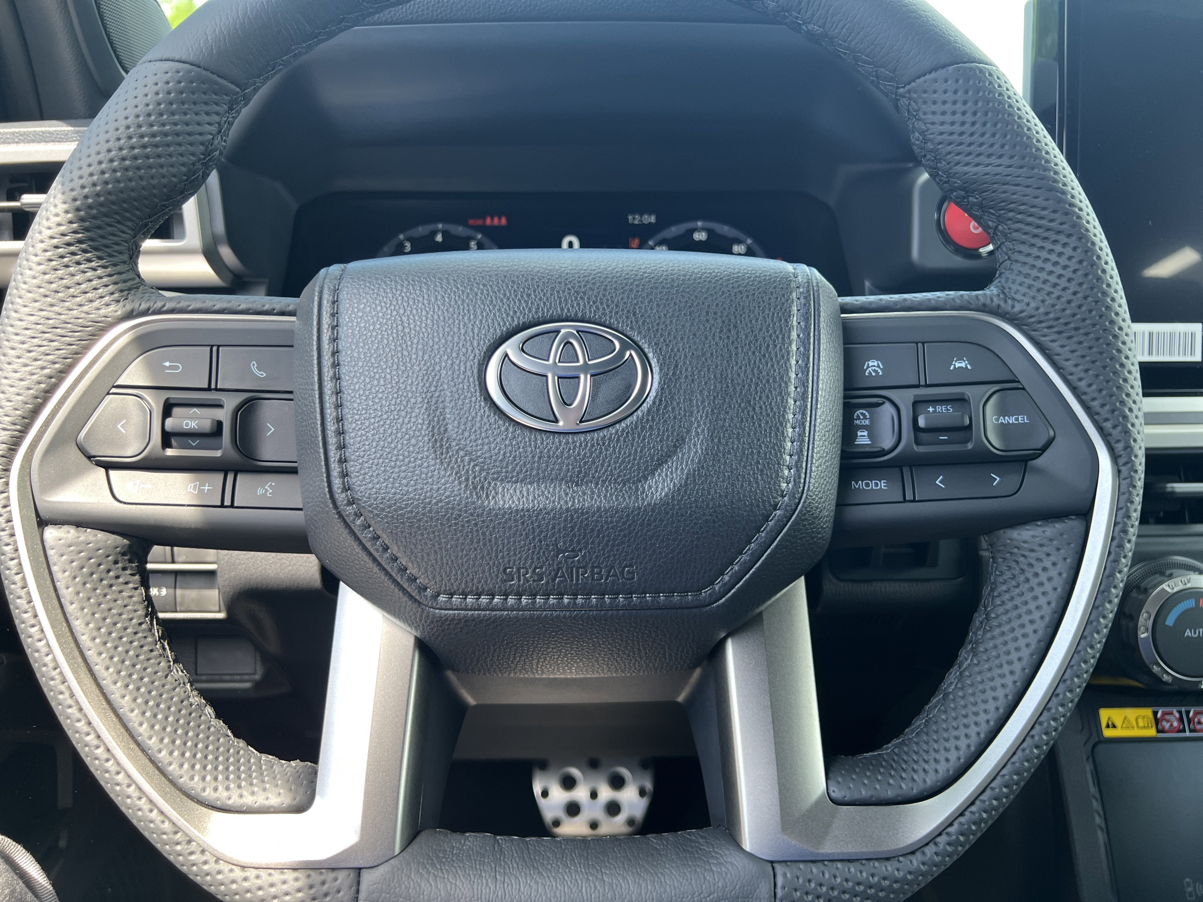 2026 Toyota Tacoma i-FORCE MAX Tacoma TRD Sport