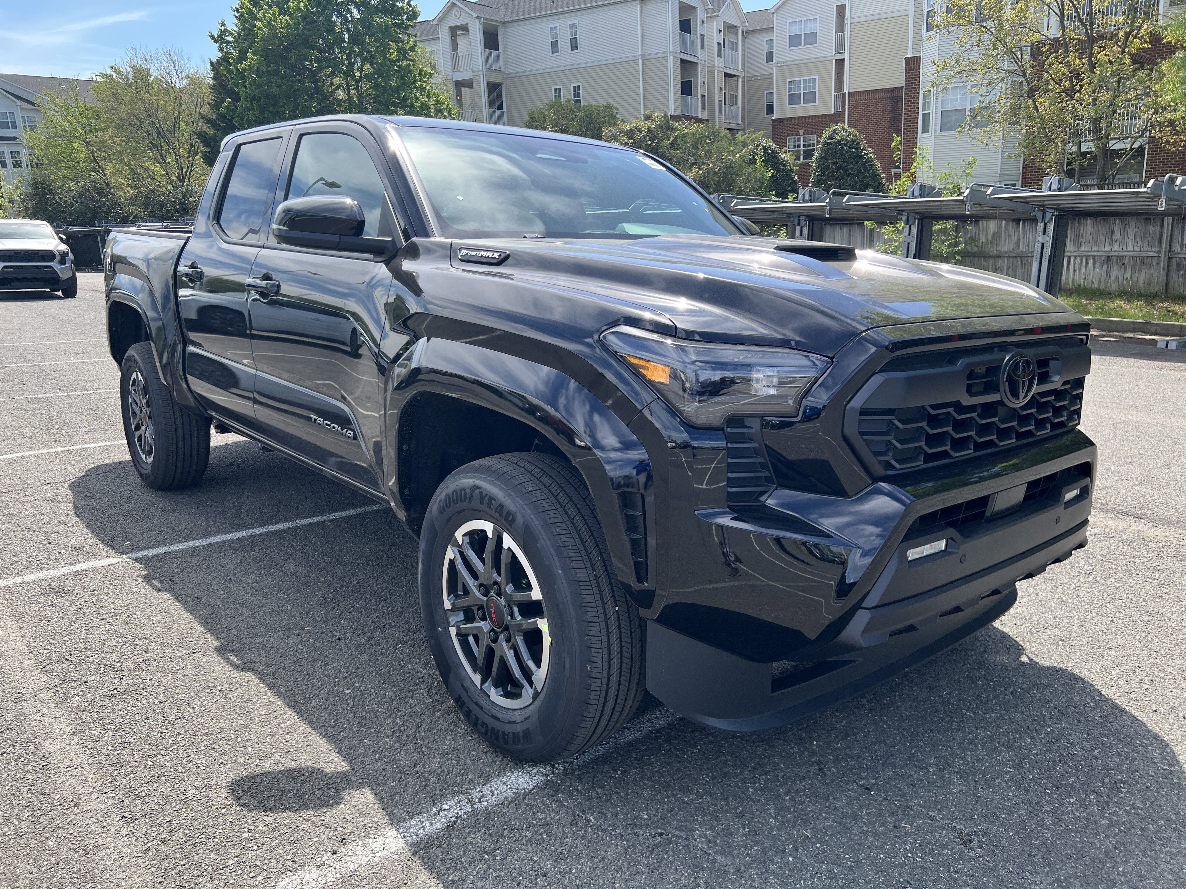 2026 Toyota Tacoma i-FORCE MAX Tacoma TRD Sport