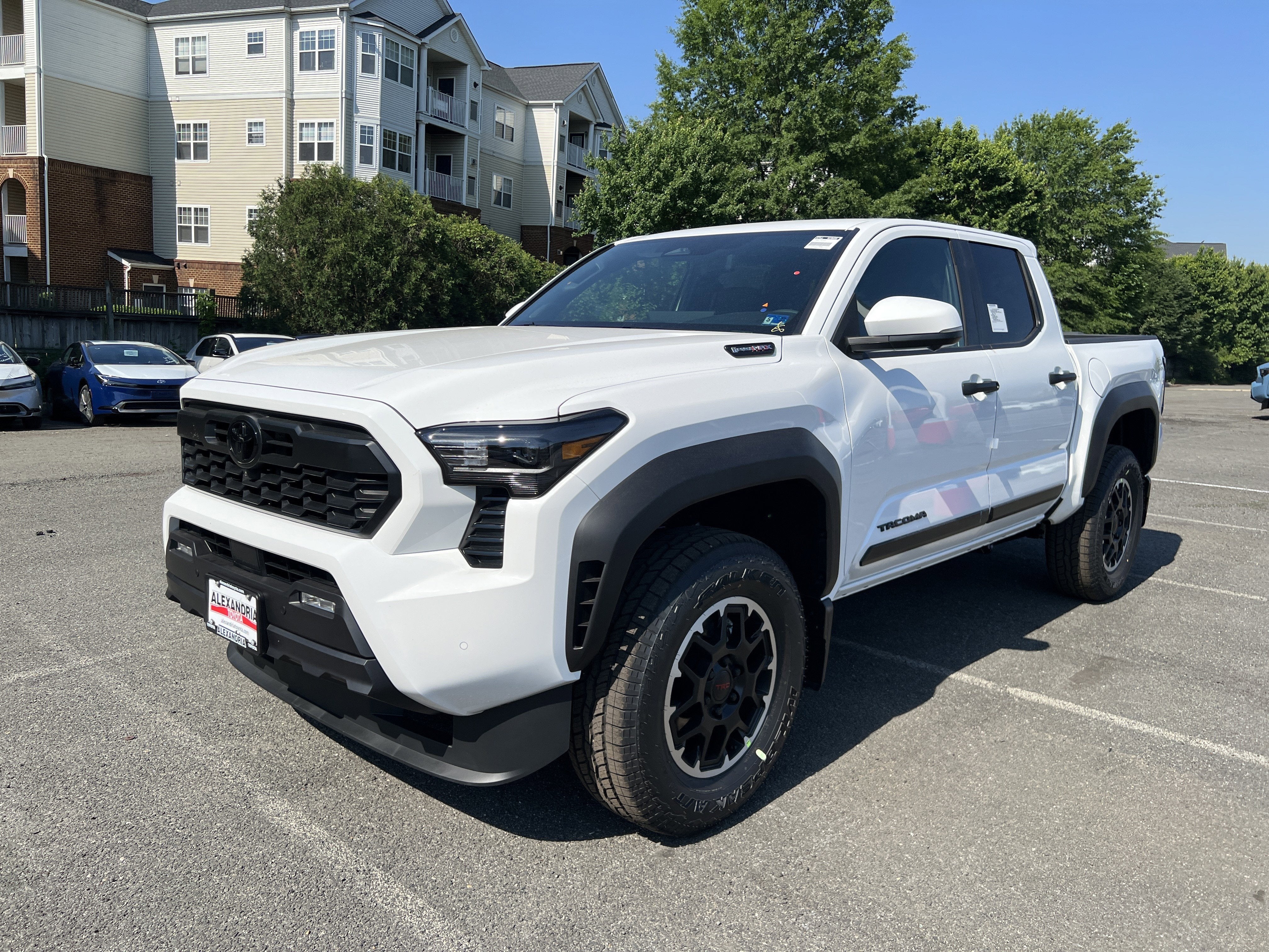 2026 Toyota Tacoma i-FORCE MAX Tacoma TRD Off-Road