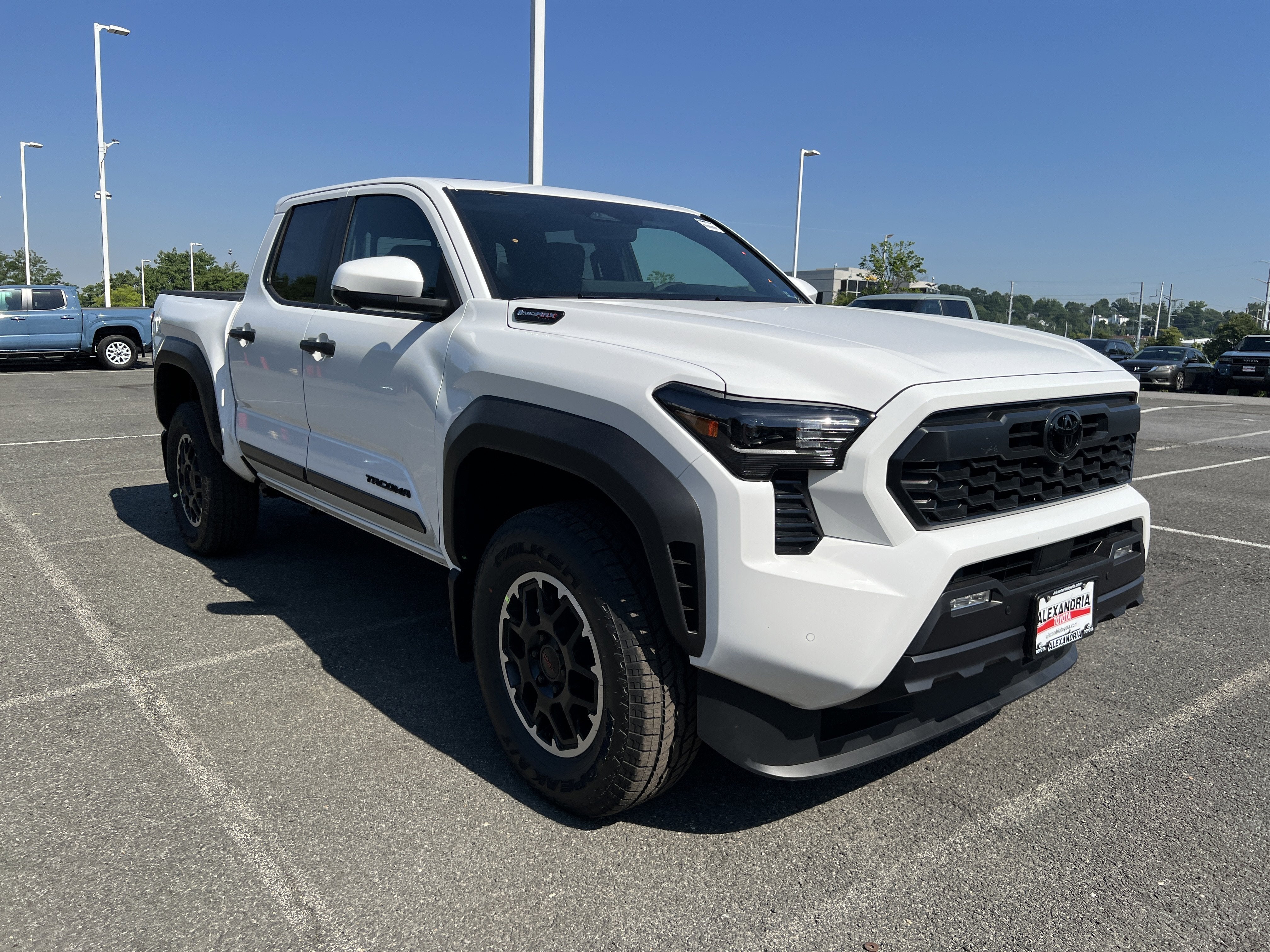 2026 Toyota Tacoma i-FORCE MAX Tacoma TRD Off-Road