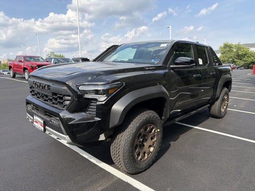 2026 Toyota Tacoma i-FORCE MAX Tacoma Trailhunter