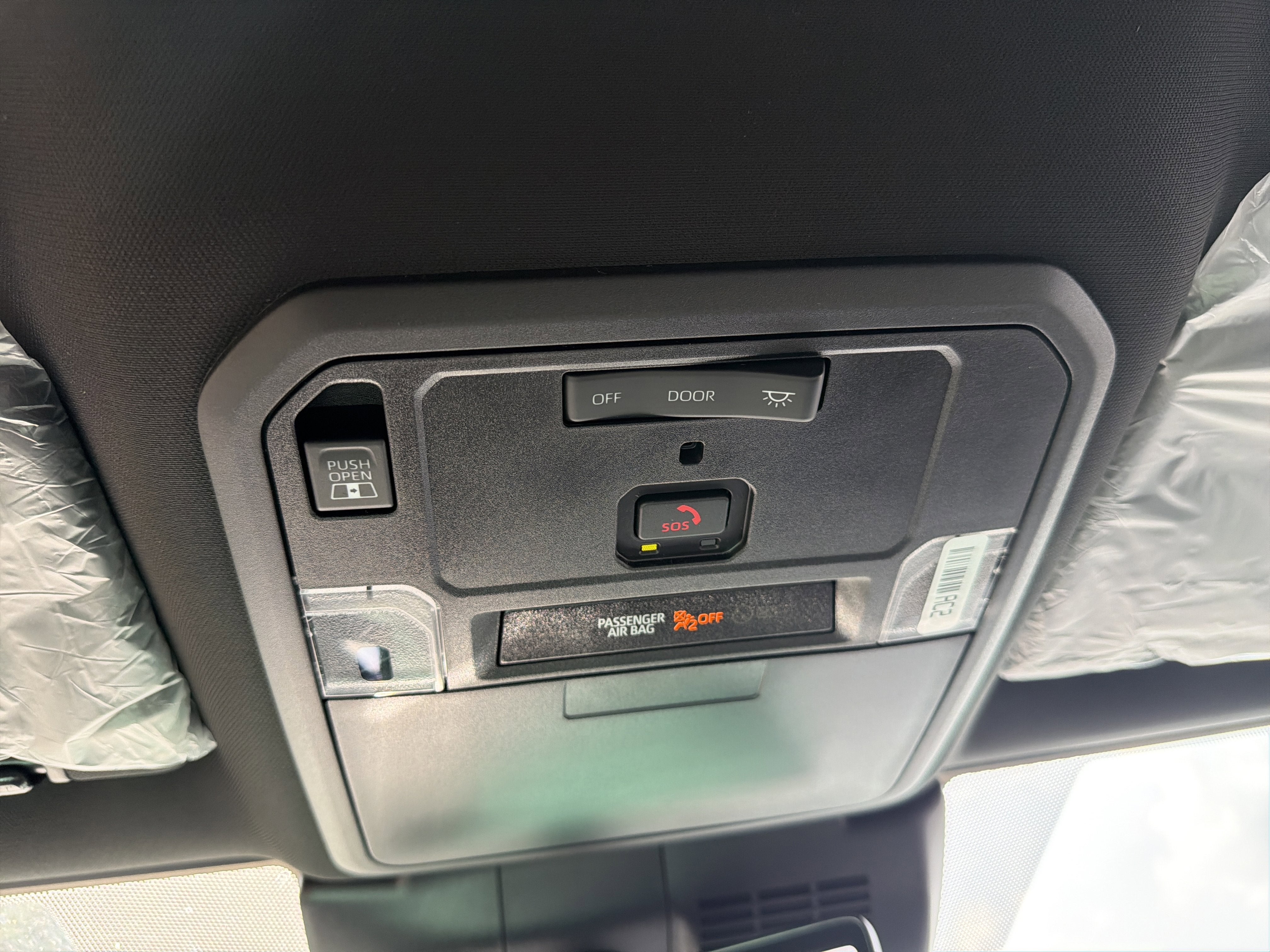 2026 Toyota Tacoma i-FORCE MAX Tacoma Trailhunter
