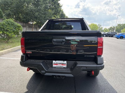 2026 Toyota Tacoma i-FORCE MAX Tacoma Trailhunter