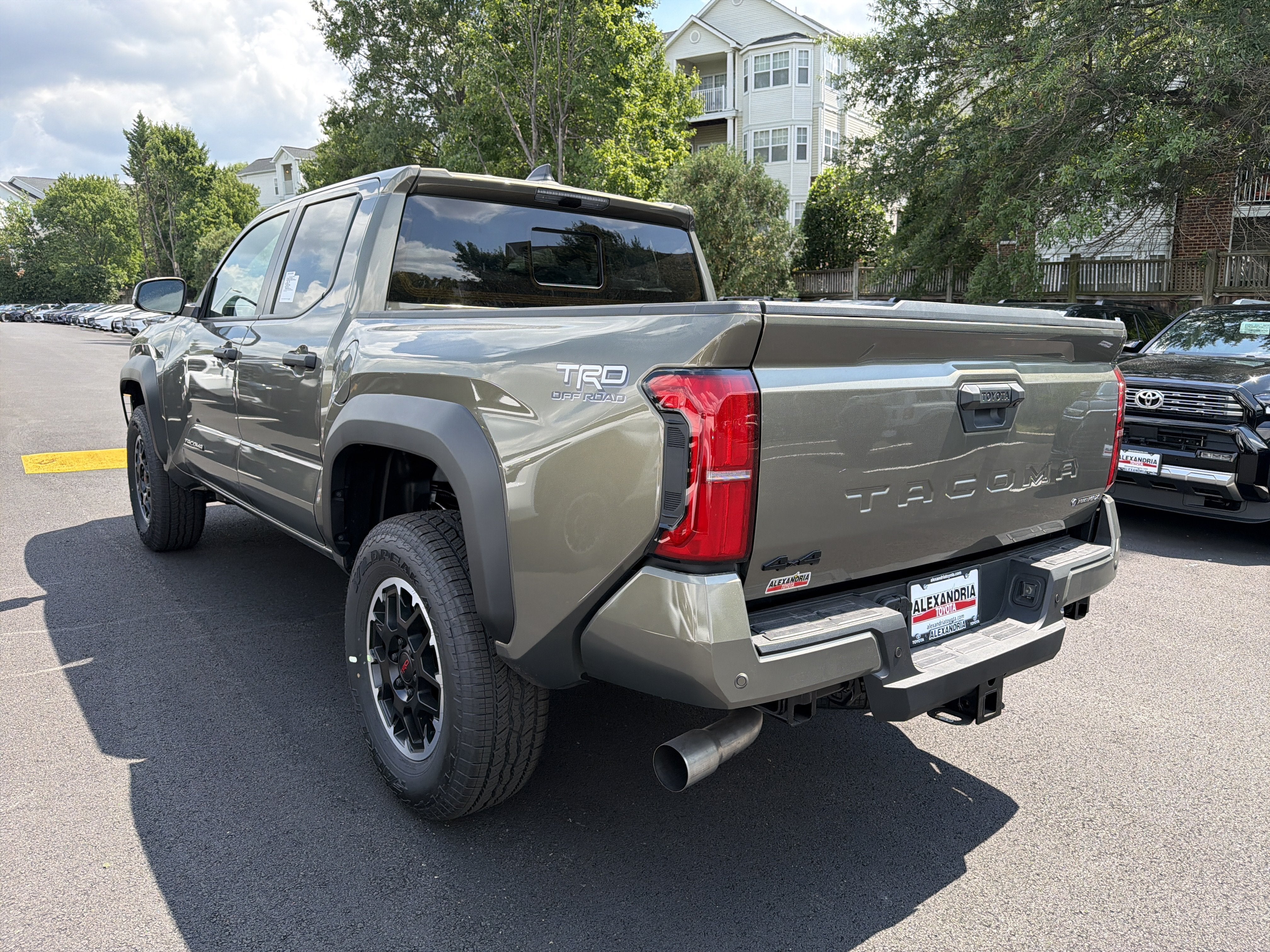 2026 Toyota Tacoma i-FORCE MAX Tacoma TRD Off-Road