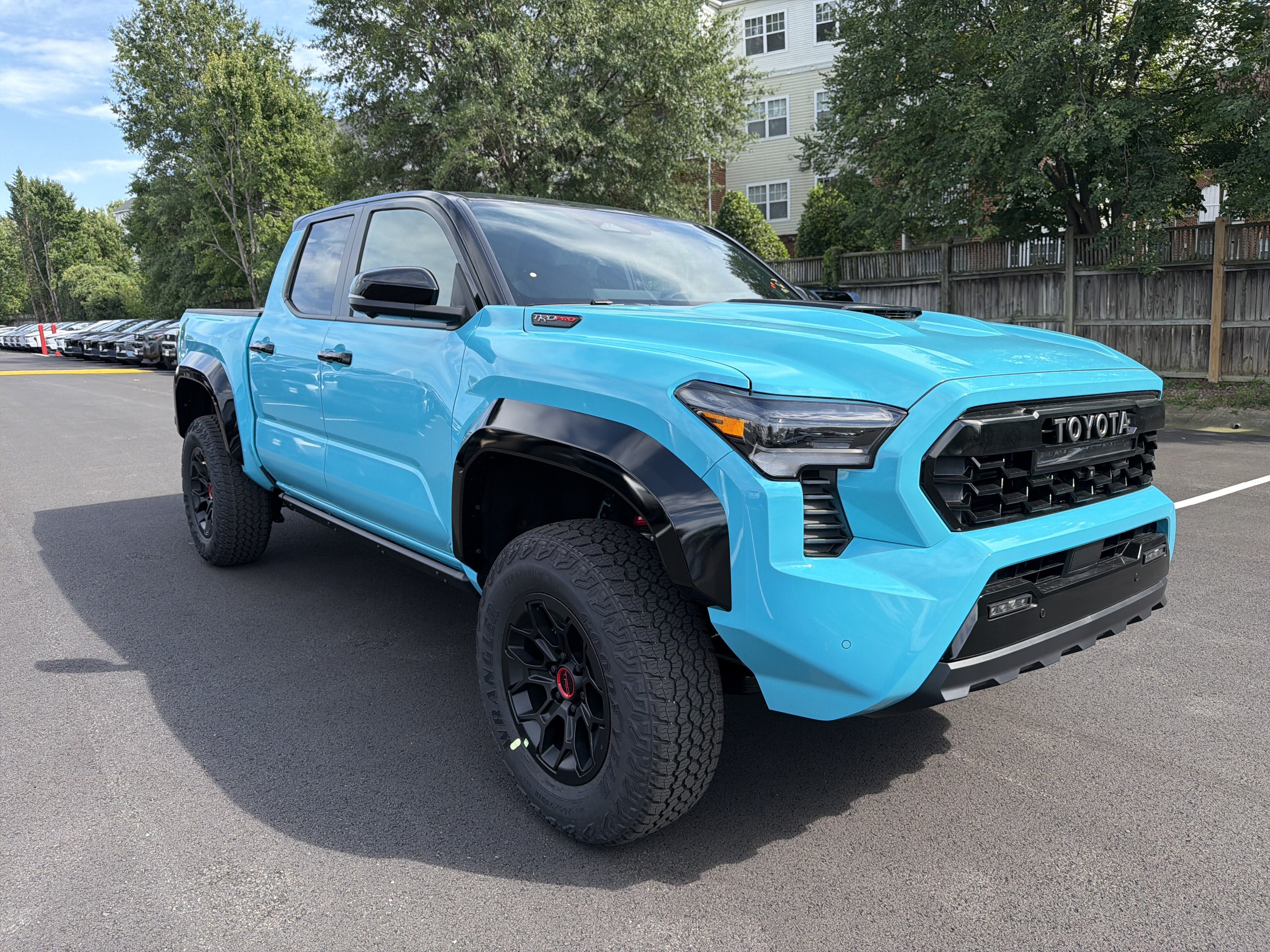 2026 Toyota Tacoma i-FORCE MAX Tacoma TRD Pro