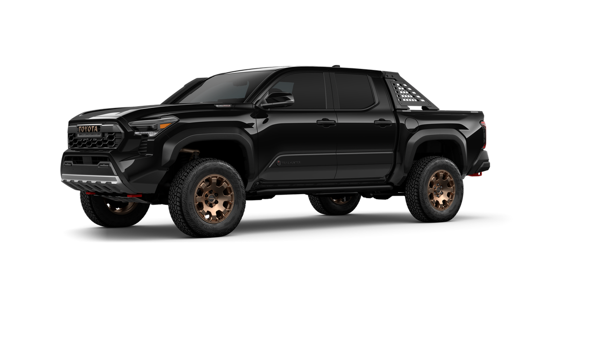 2026 Toyota Tacoma i-FORCE MAX Tacoma Trailhunter