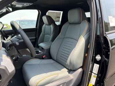 2026 Toyota Tacoma i-FORCE MAX Tacoma Trailhunter