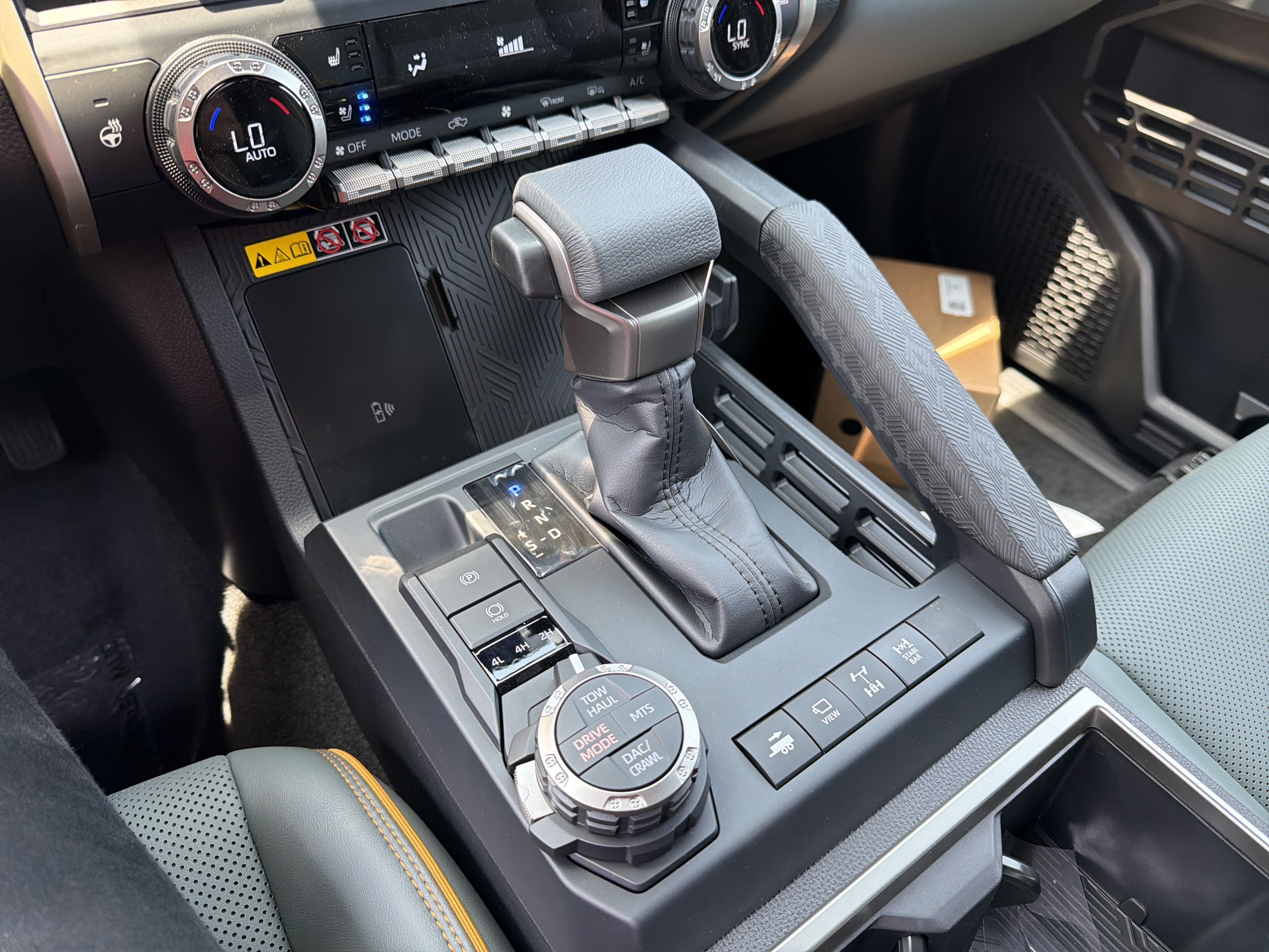2026 Toyota Tacoma i-FORCE MAX Tacoma Trailhunter