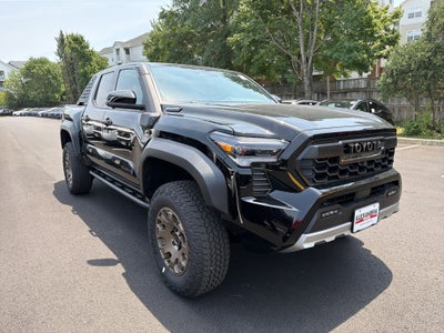 2026 Toyota Tacoma i-FORCE MAX Tacoma Trailhunter
