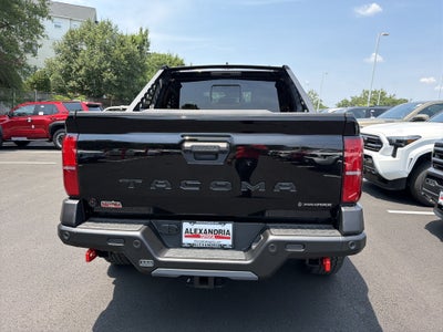 2026 Toyota Tacoma i-FORCE MAX Tacoma Trailhunter