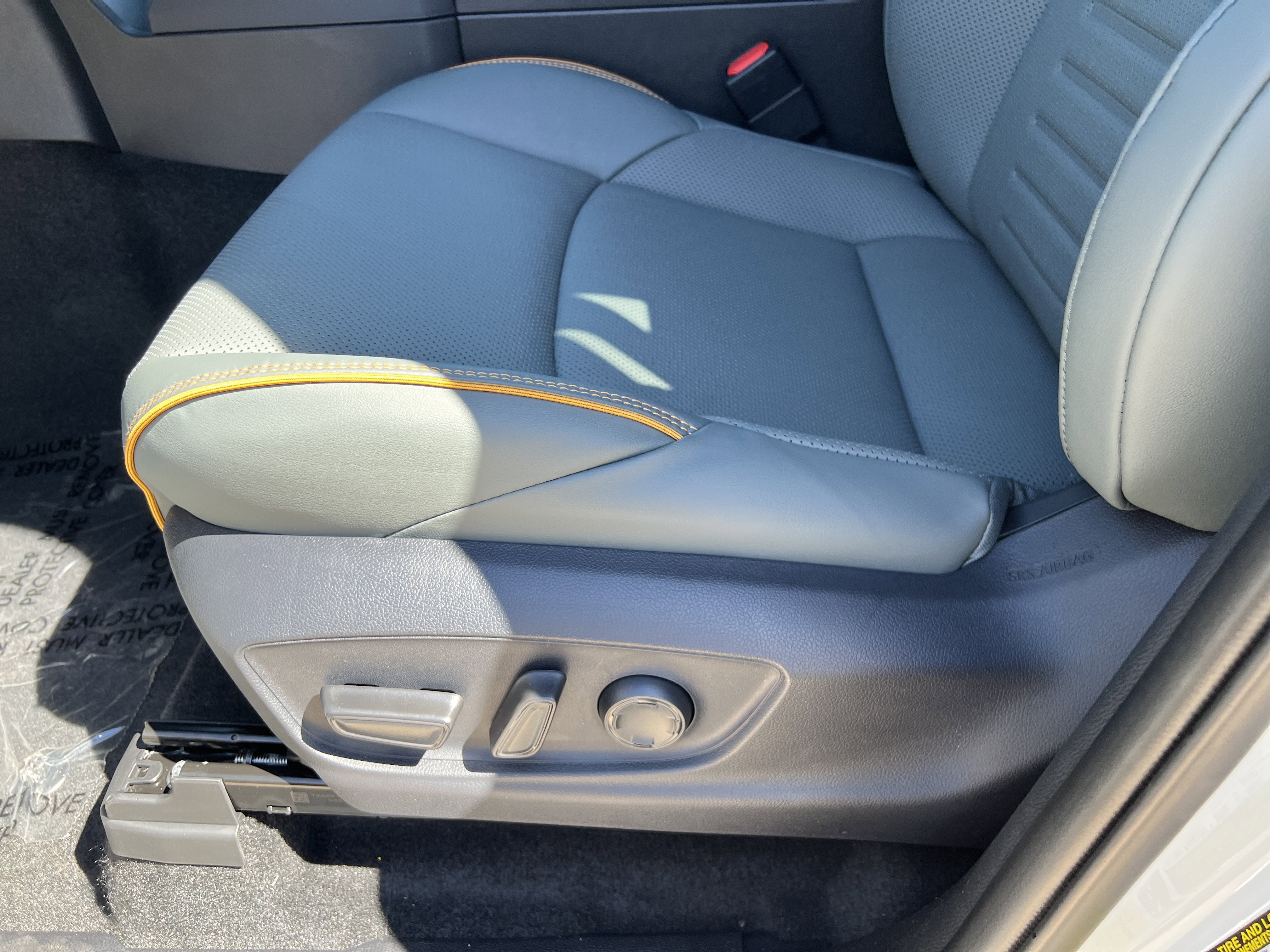 2026 Toyota Tacoma i-FORCE MAX Tacoma Trailhunter