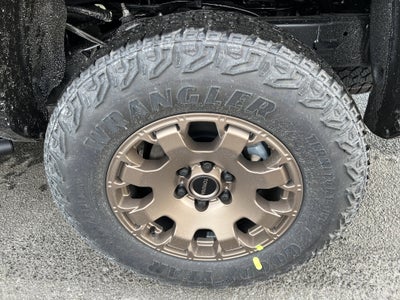 2026 Toyota Tacoma i-FORCE MAX Tacoma Trailhunter