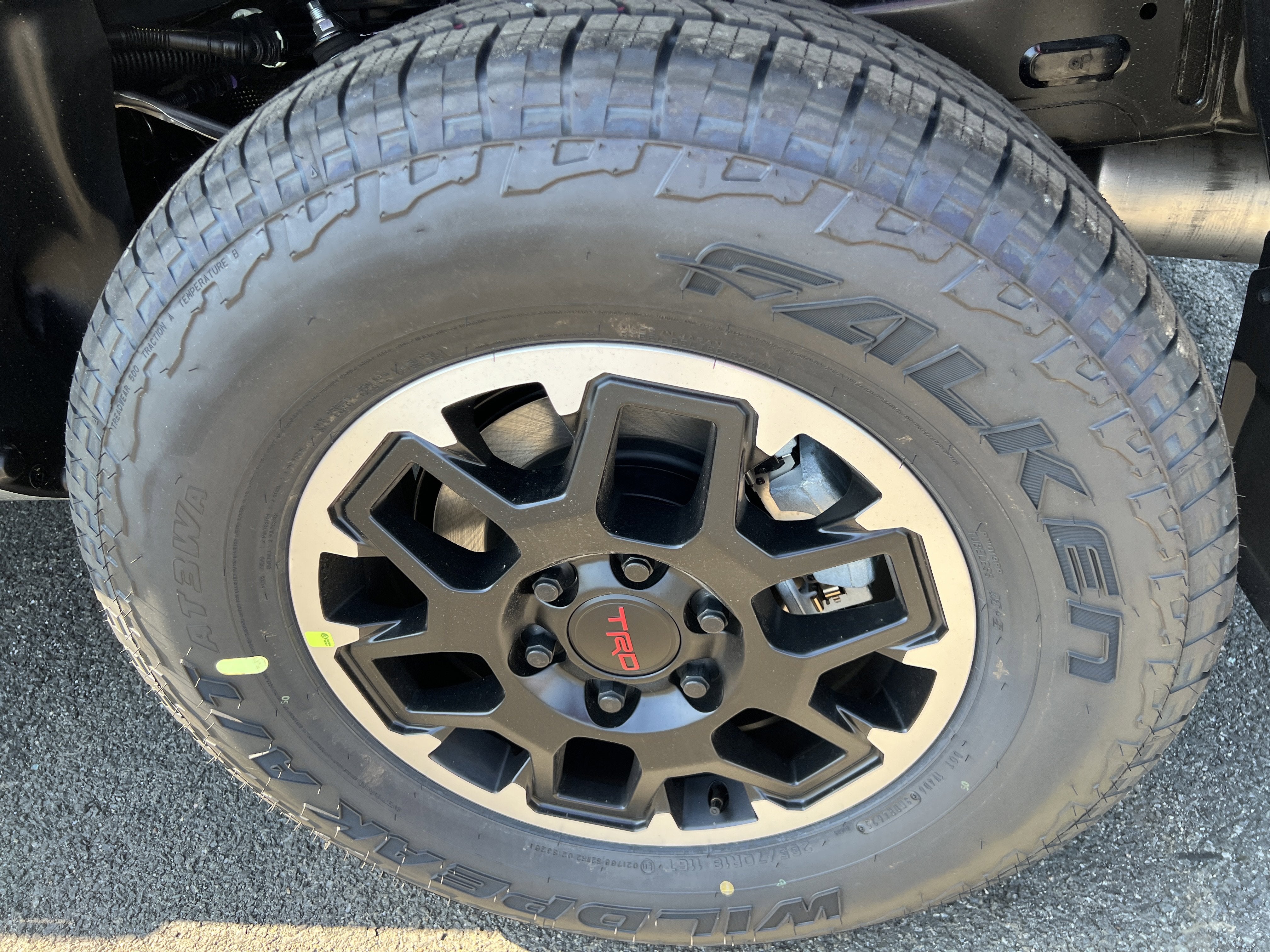 2026 Toyota Tacoma i-FORCE MAX Tacoma TRD Off-Road