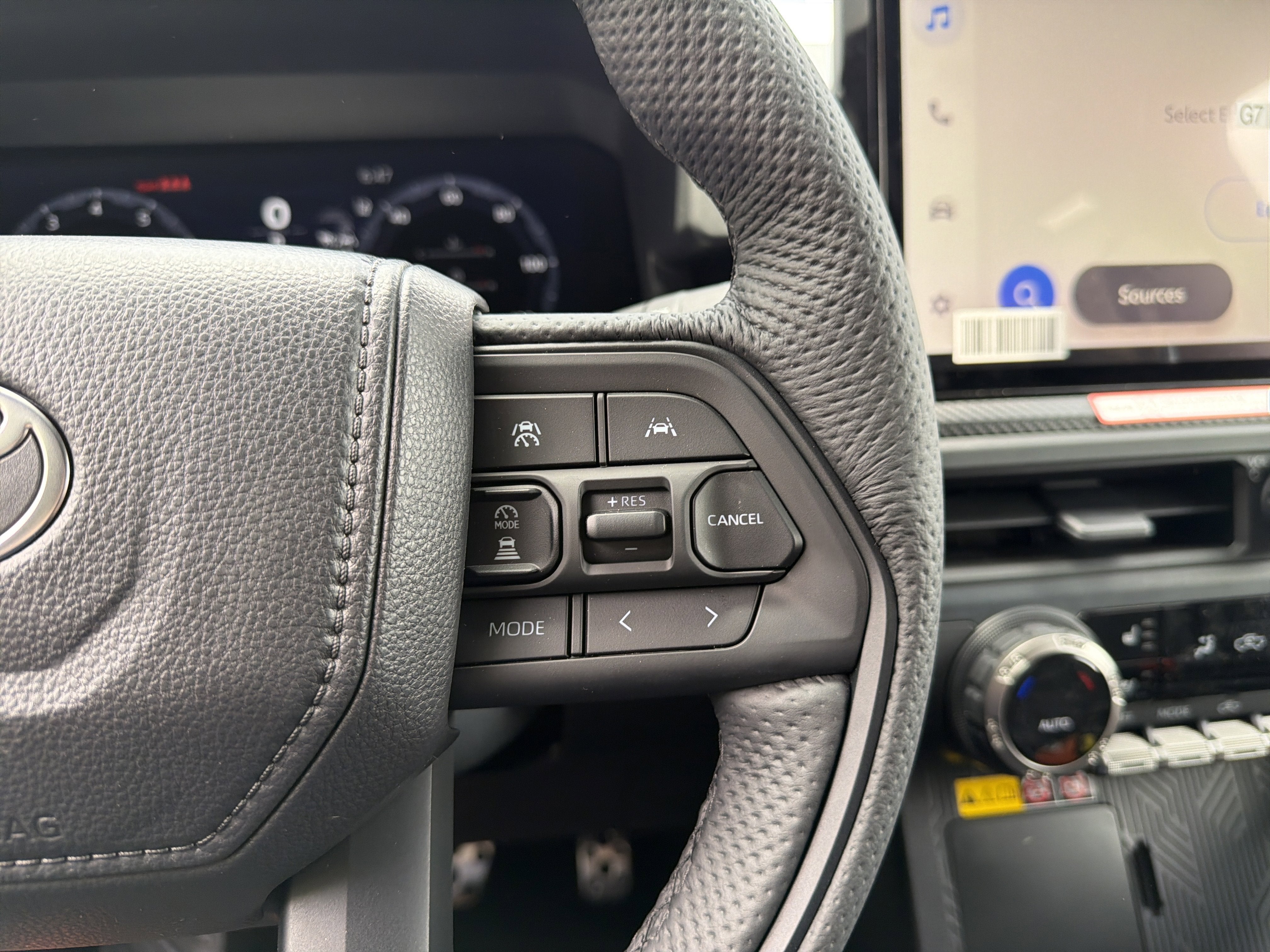2026 Toyota Tacoma i-FORCE MAX Tacoma TRD Pro
