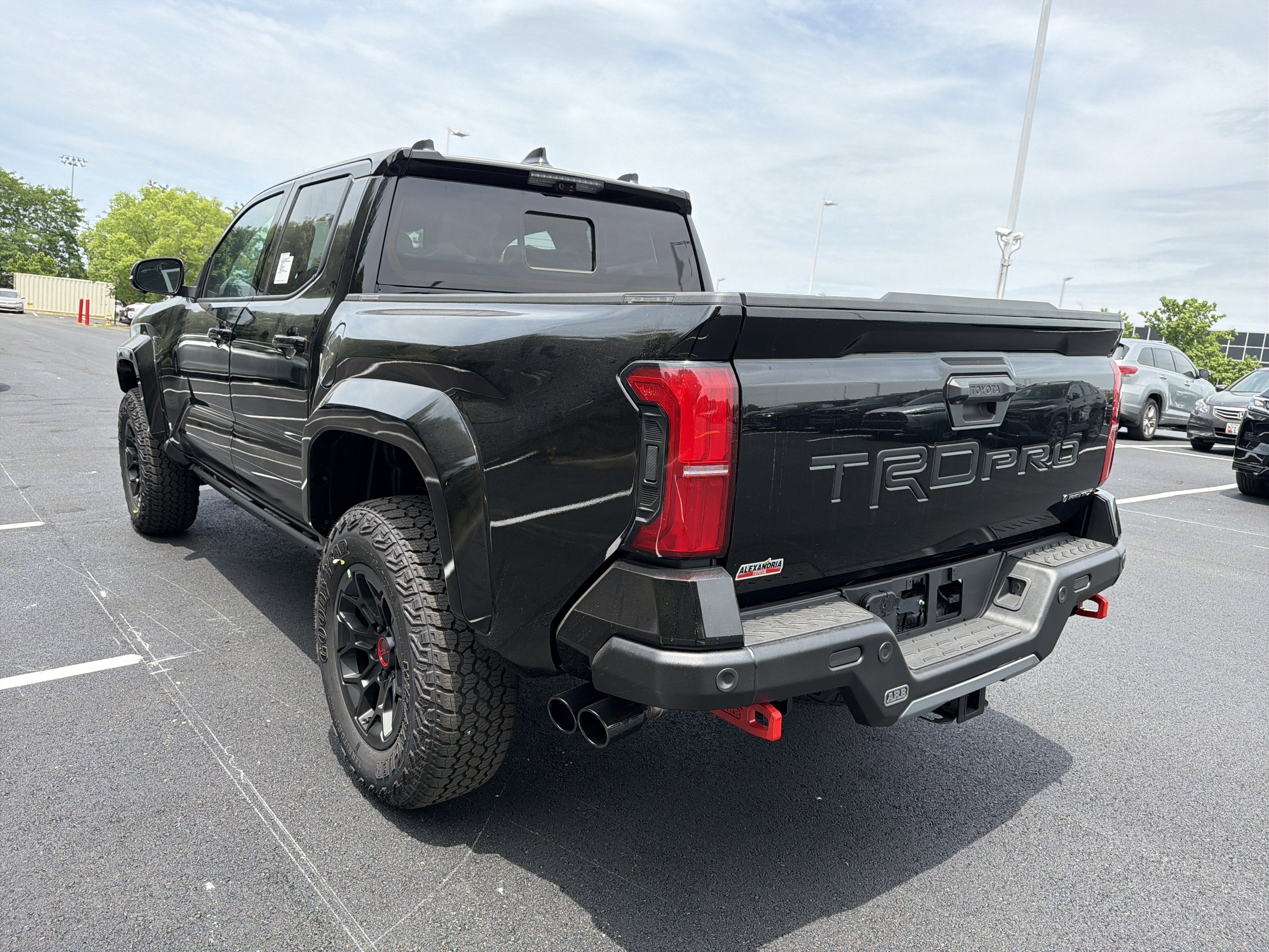 2026 Toyota Tacoma i-FORCE MAX Tacoma TRD Pro