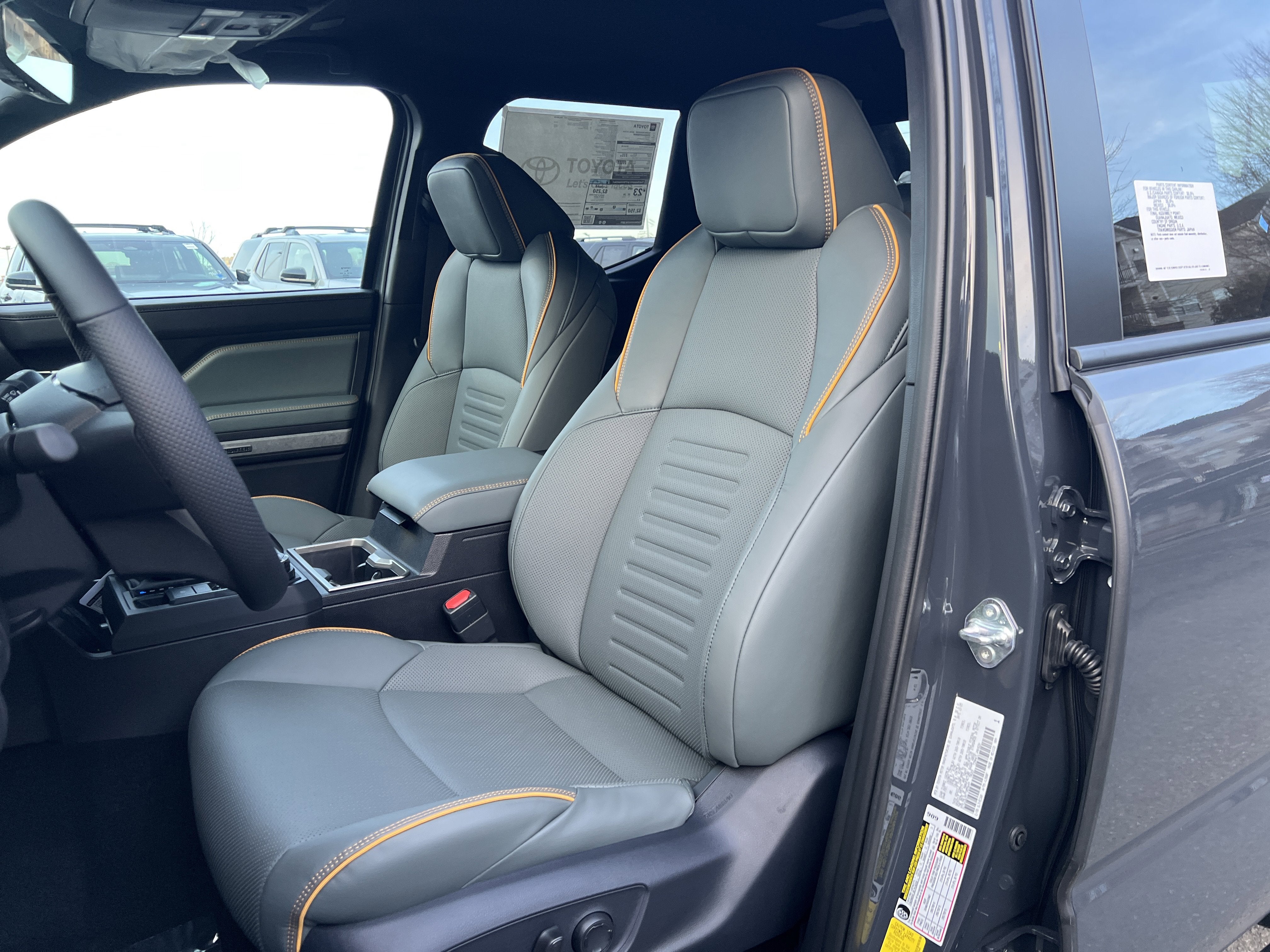 2026 Toyota Tacoma i-FORCE MAX Tacoma Trailhunter