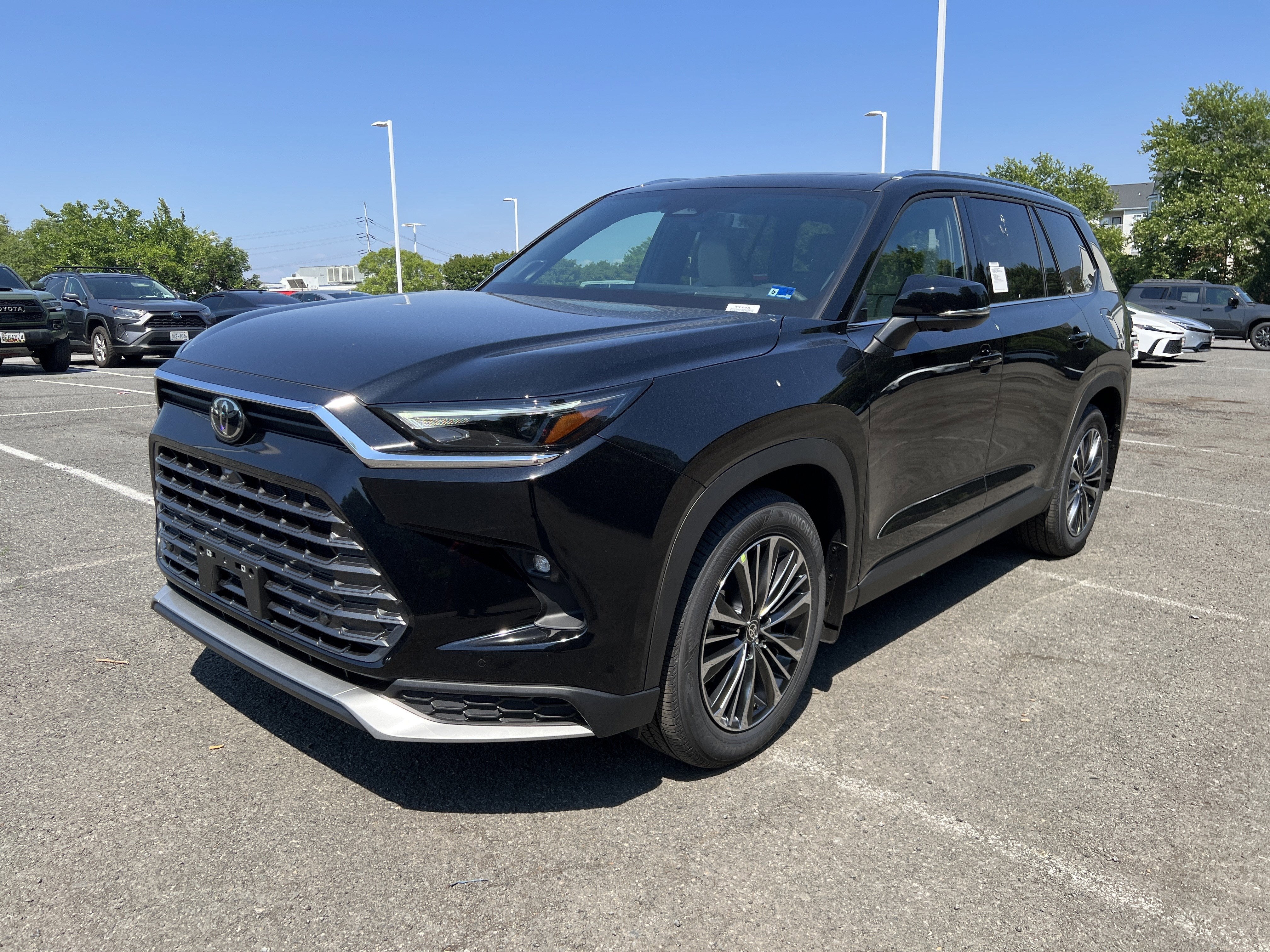 2026 Toyota Grand Highlander Hybrid MAX Platinum