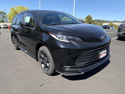 2026 Toyota Sienna Woodland Edition