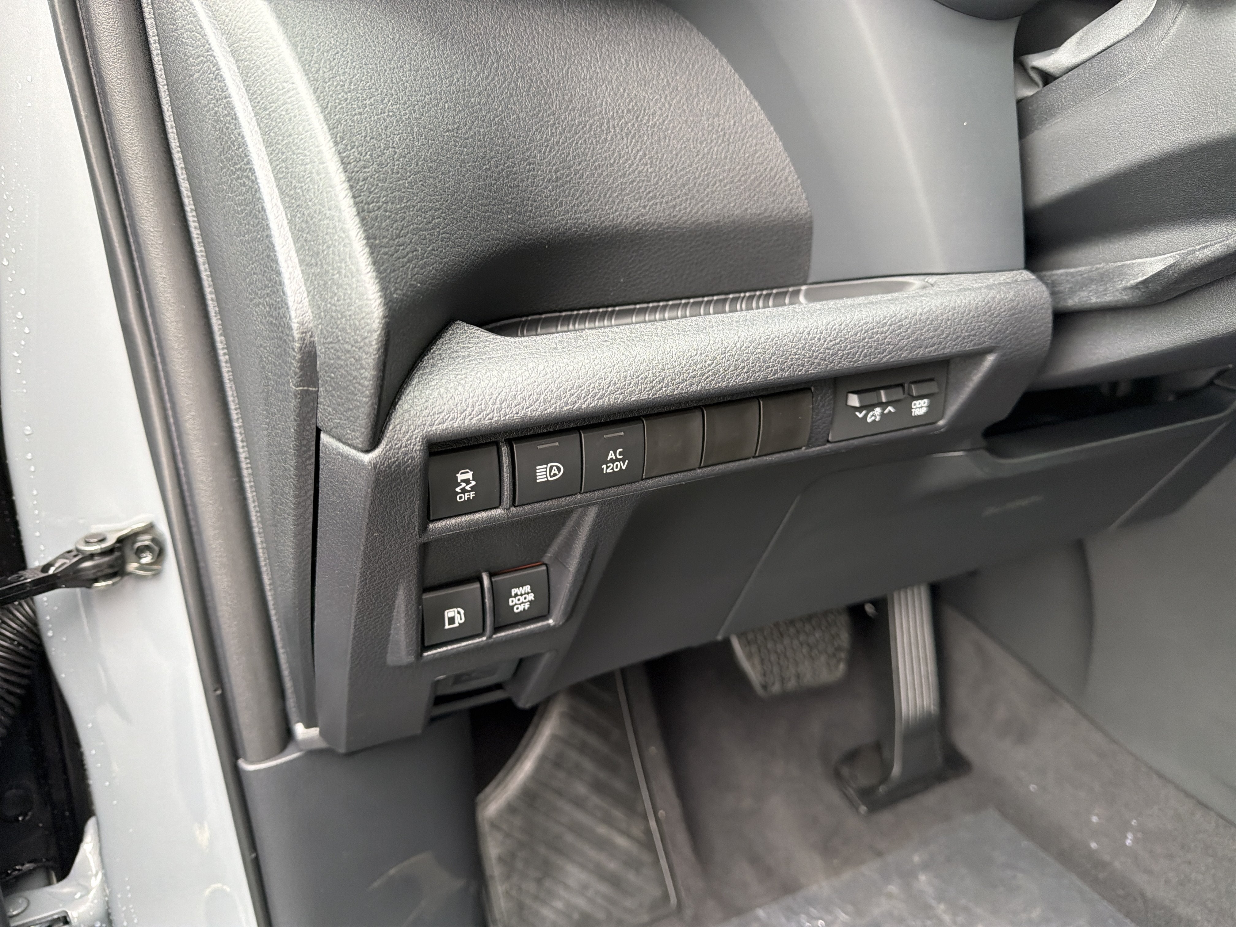 2026 Toyota Sienna Woodland Edition