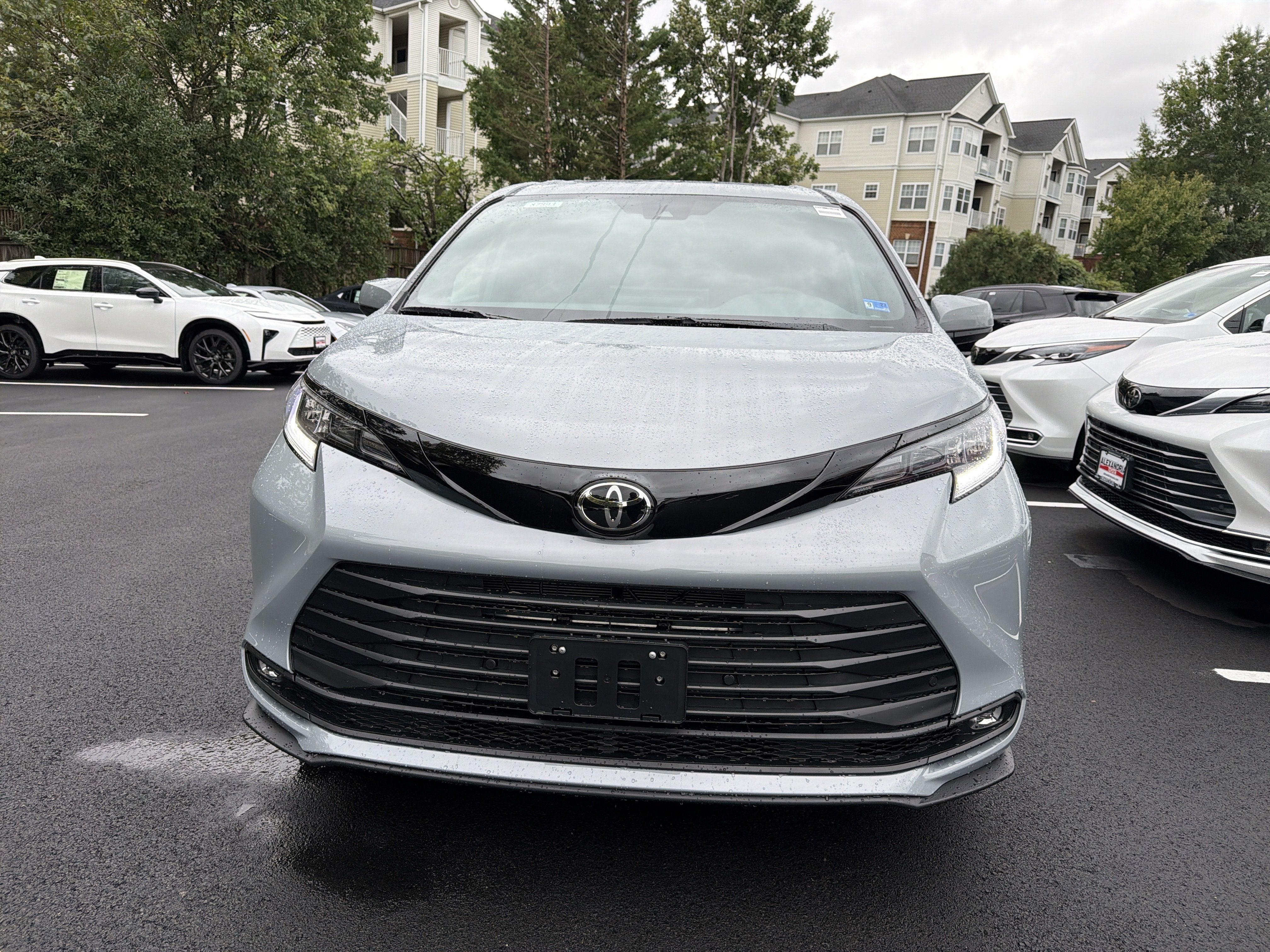 2026 Toyota Sienna Woodland Edition