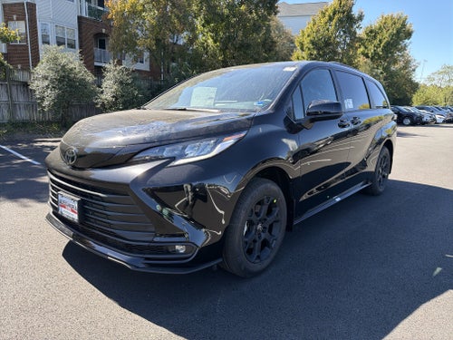 2026 Toyota Sienna Woodland Edition