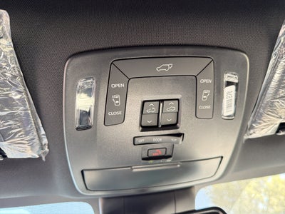 2026 Toyota Sienna Woodland Edition