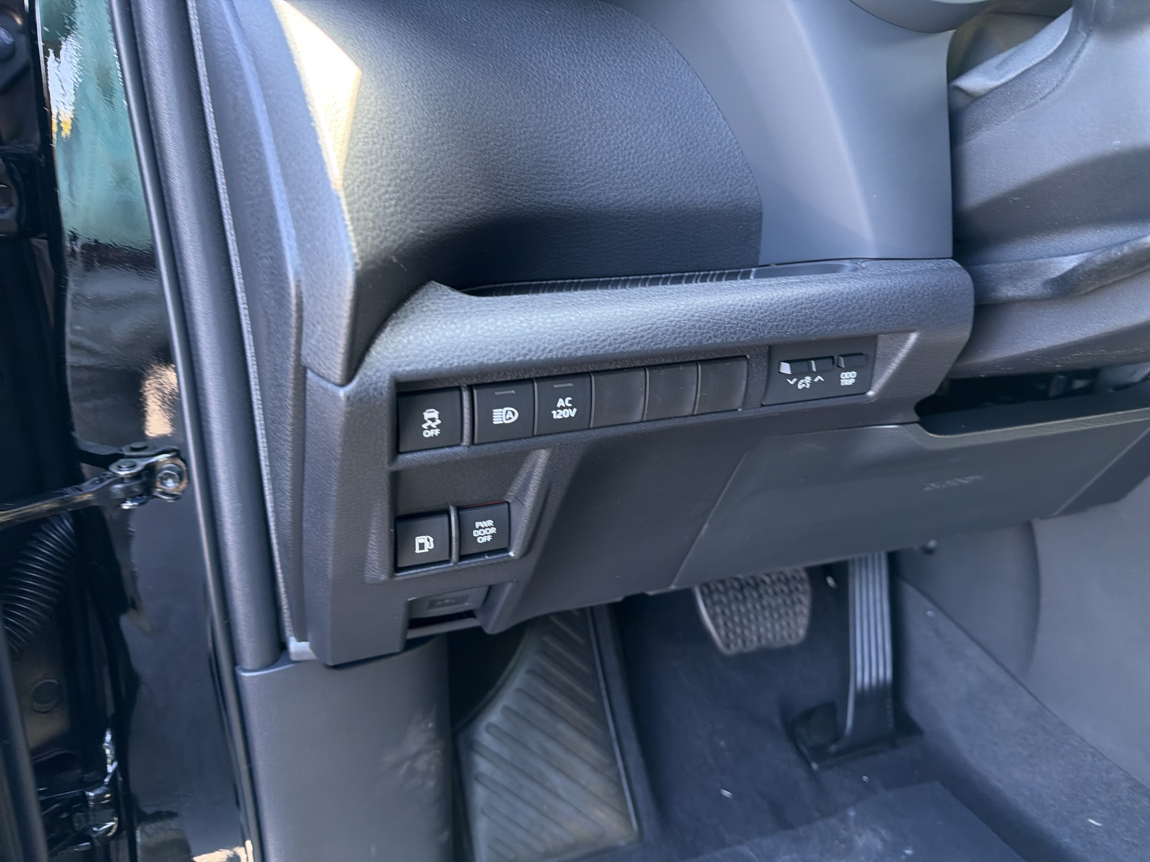 2026 Toyota Sienna Woodland Edition