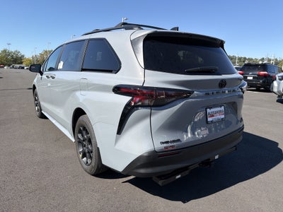 2026 Toyota Sienna Woodland Edition
