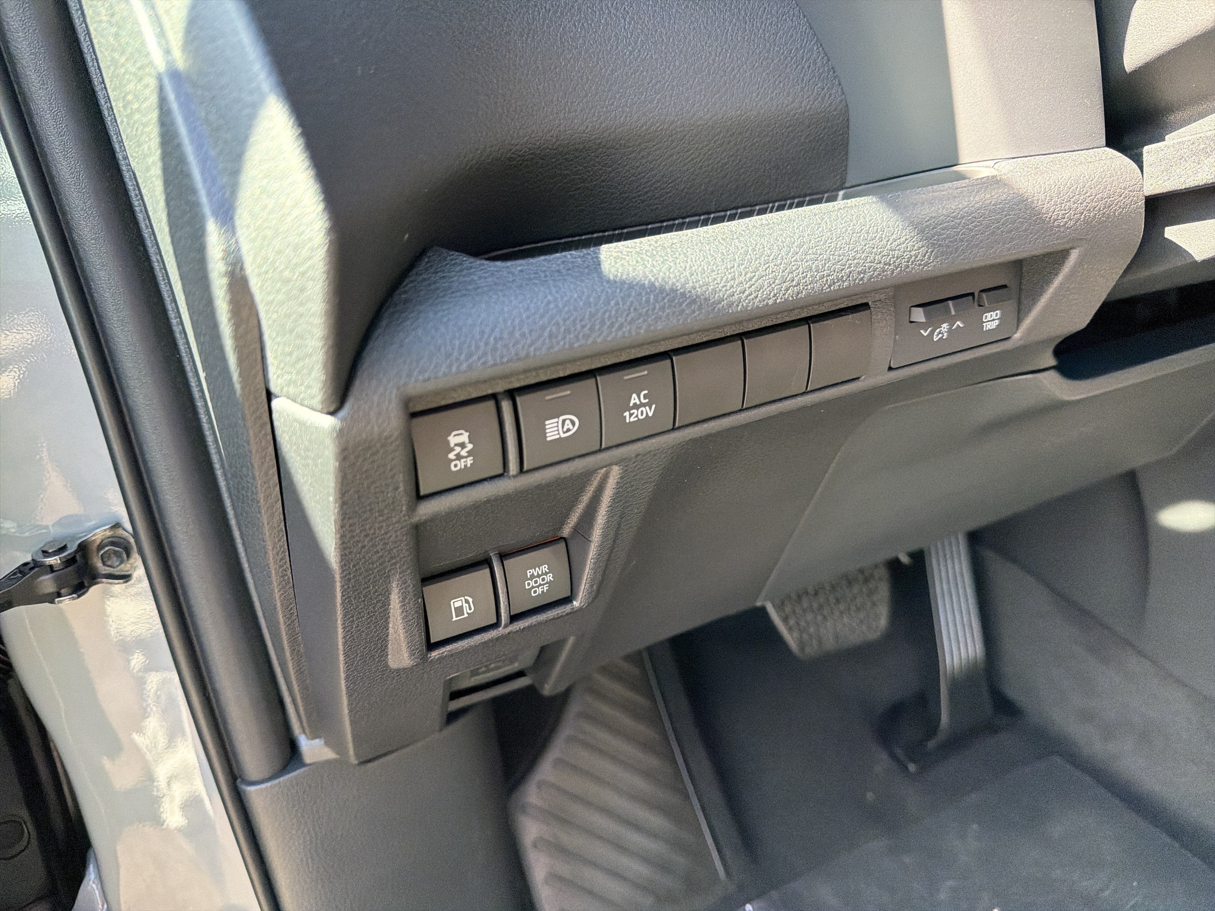 2026 Toyota Sienna Woodland Edition