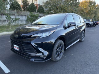 2026 Toyota Sienna Woodland Edition