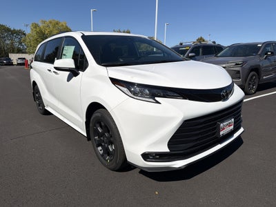 2026 Toyota Sienna Woodland Edition