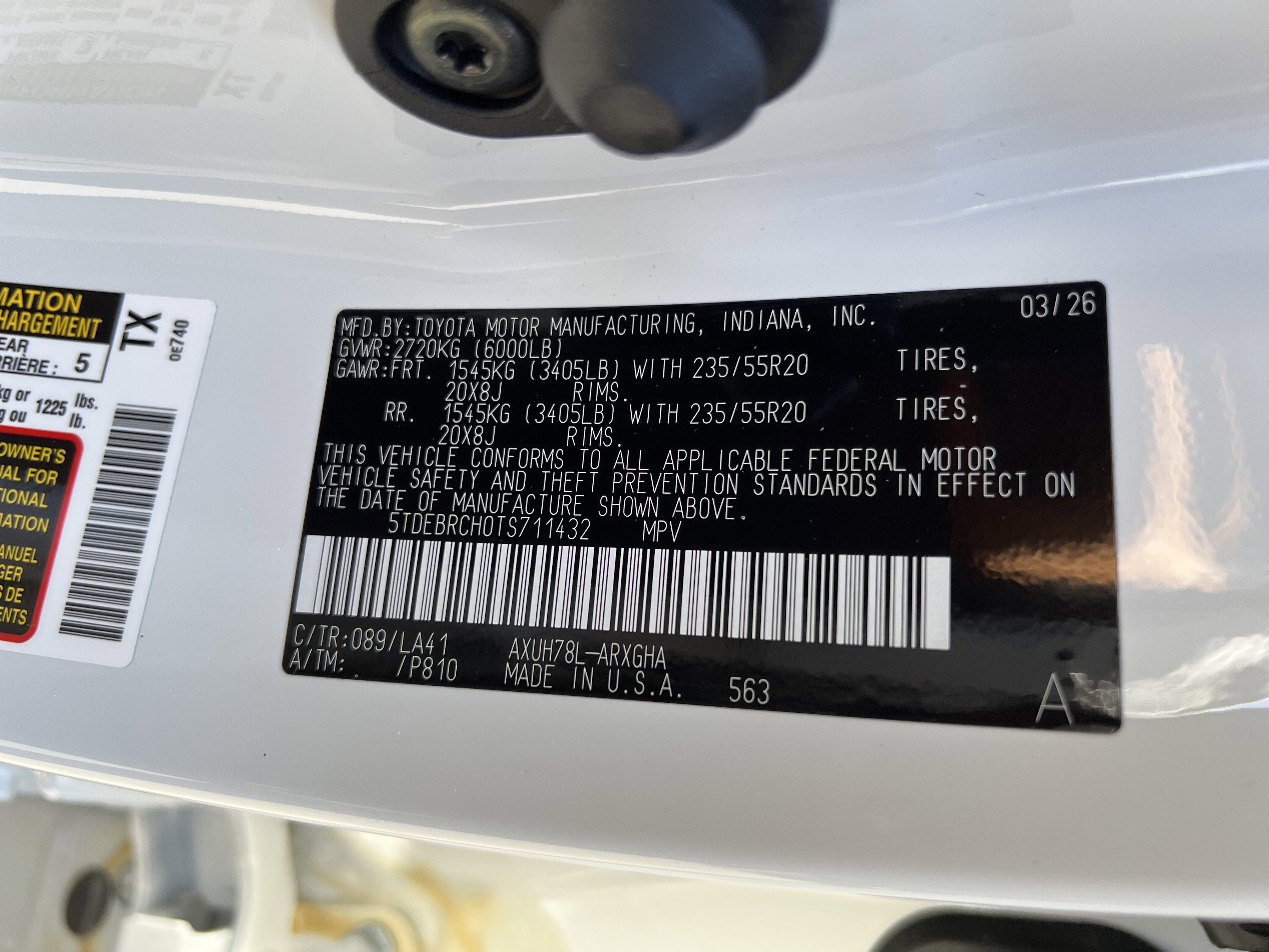 2026 Toyota Highlander Hybrid Platinum