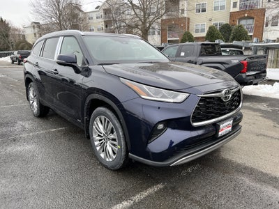 2026 Toyota Highlander Hybrid Platinum