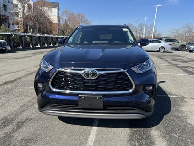 2026 Toyota Highlander Hybrid Platinum