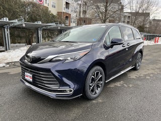 2026 Toyota Sienna Platinum