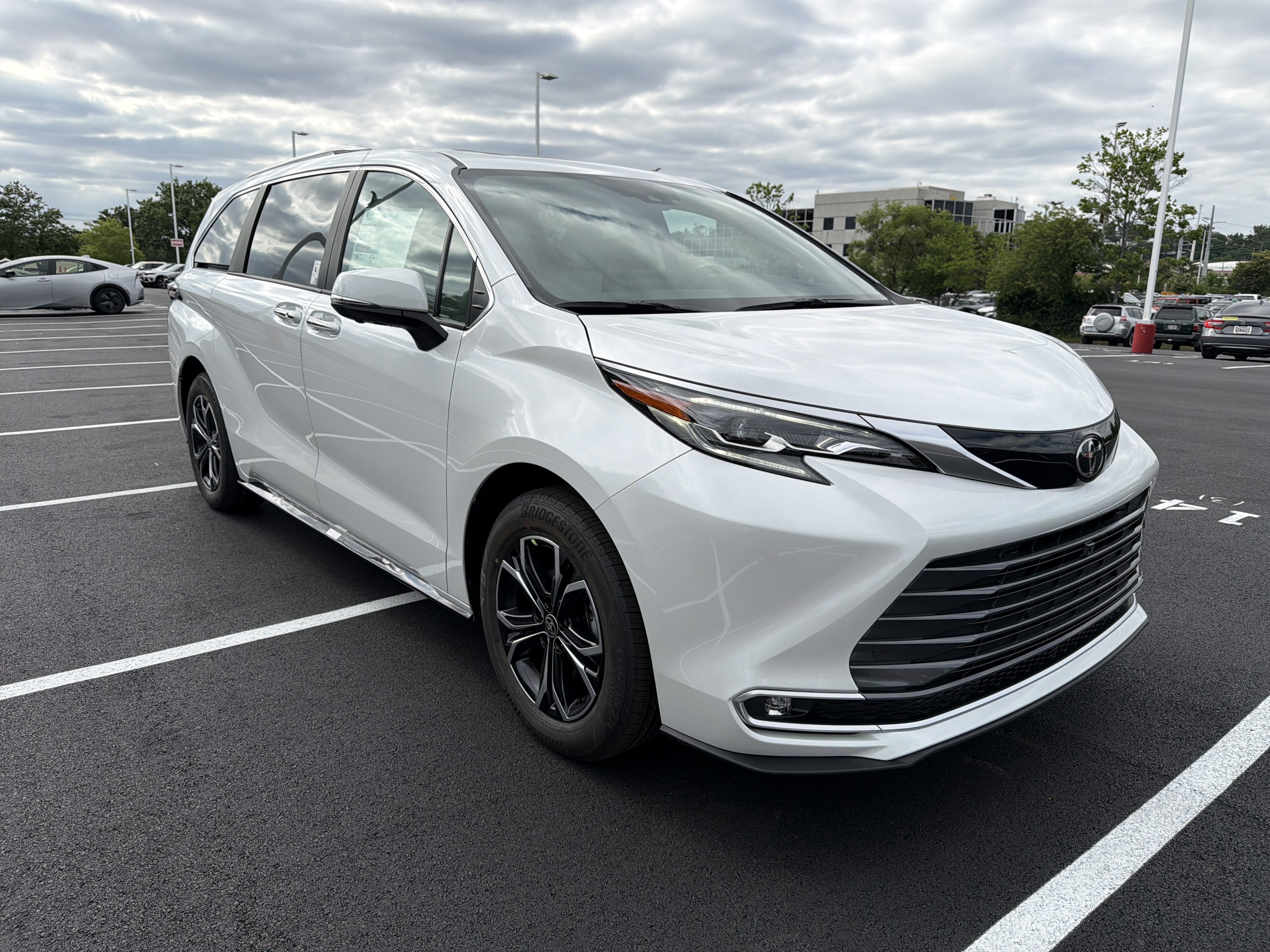 2026 Toyota Sienna Platinum