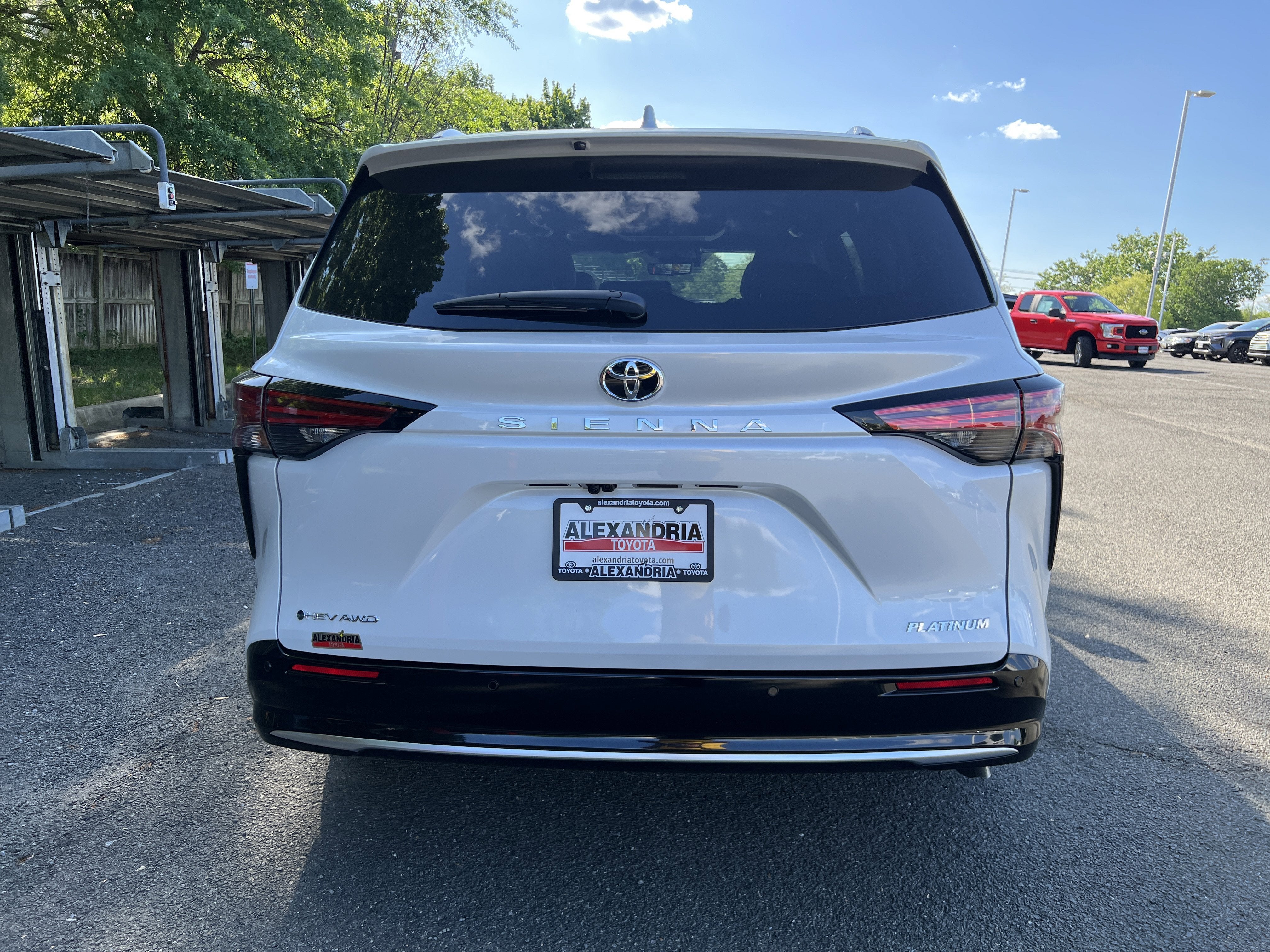 2026 Toyota Sienna Platinum
