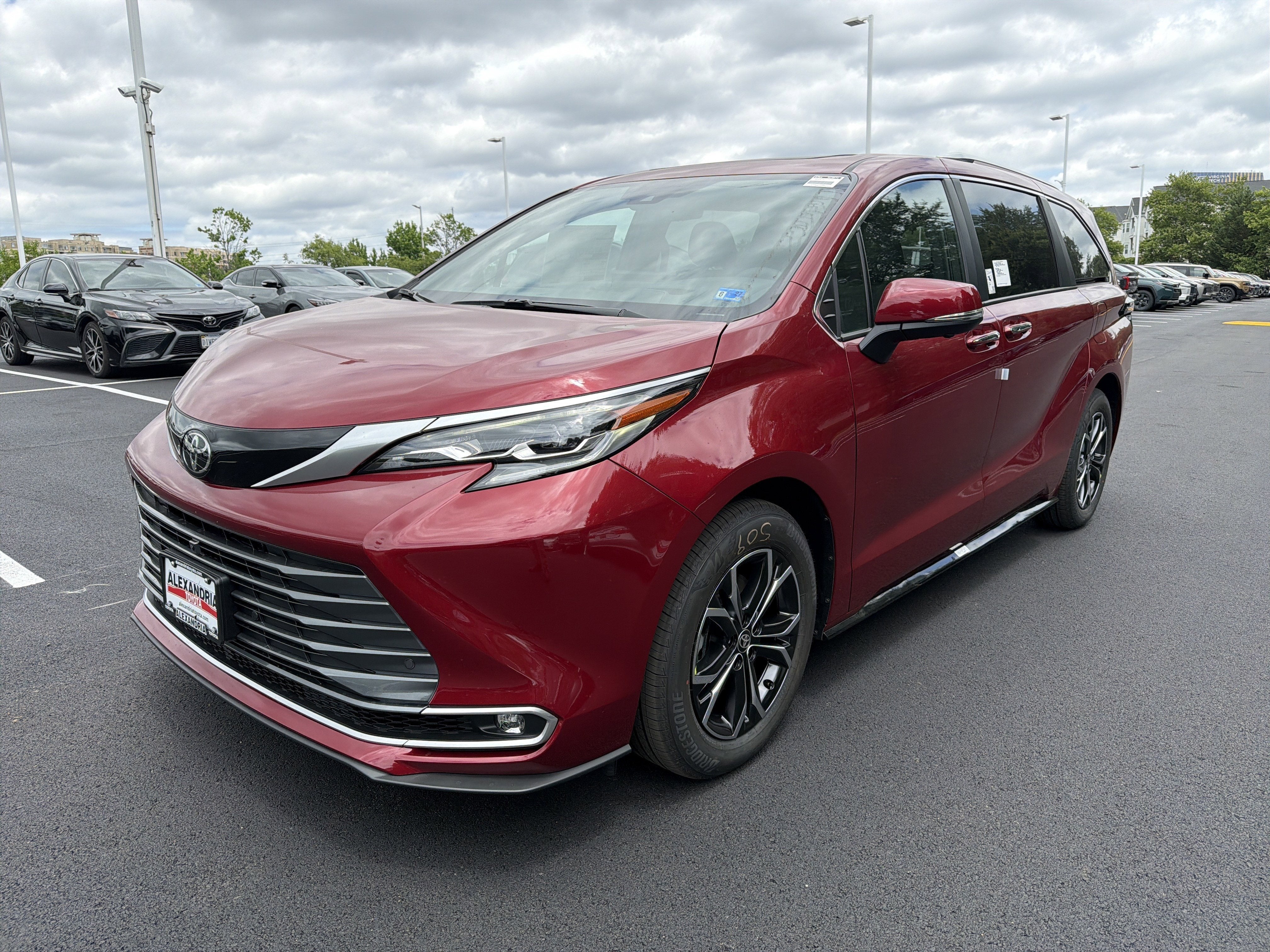 2026 Toyota Sienna Platinum