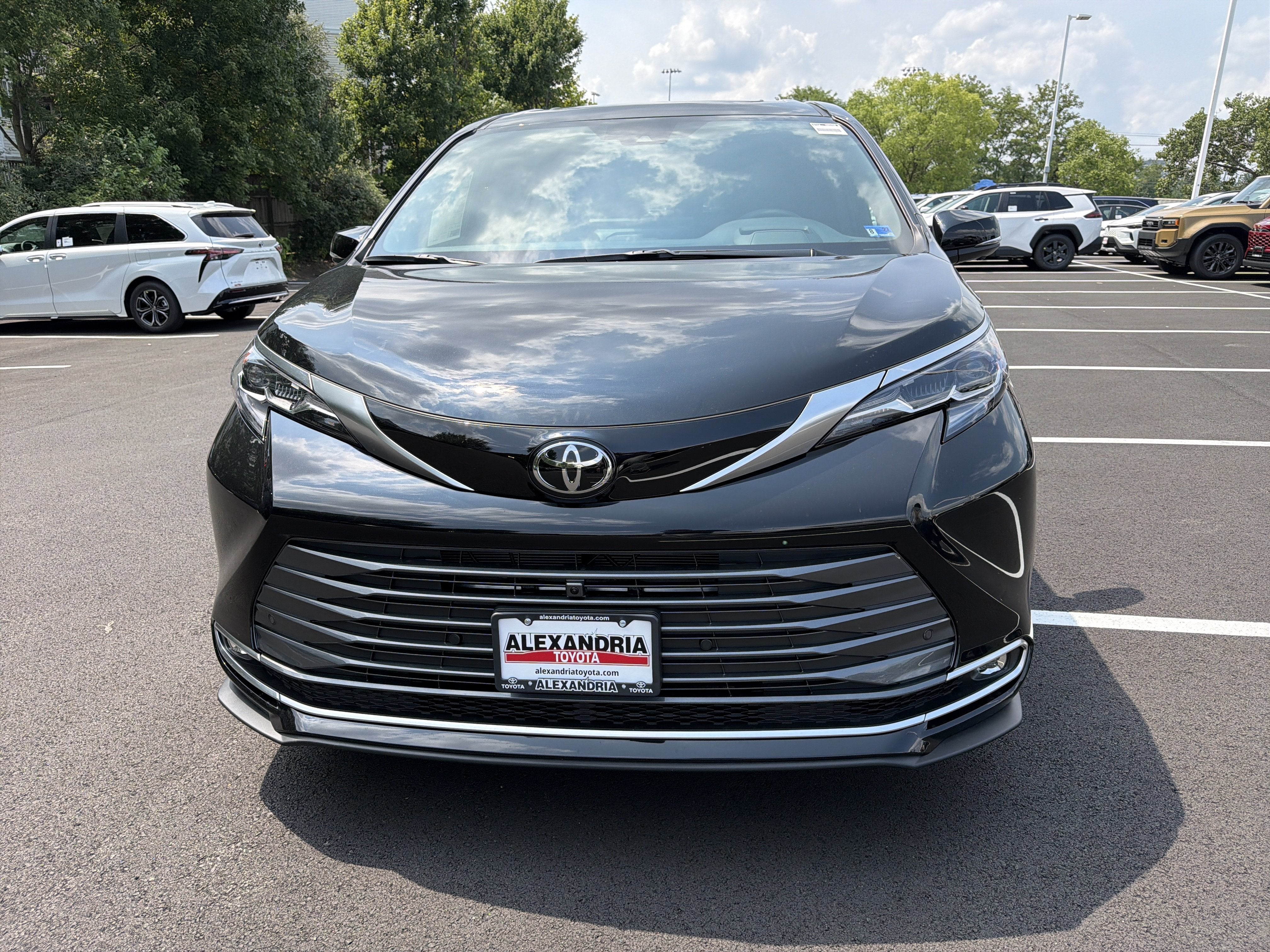 2026 Toyota Sienna Platinum