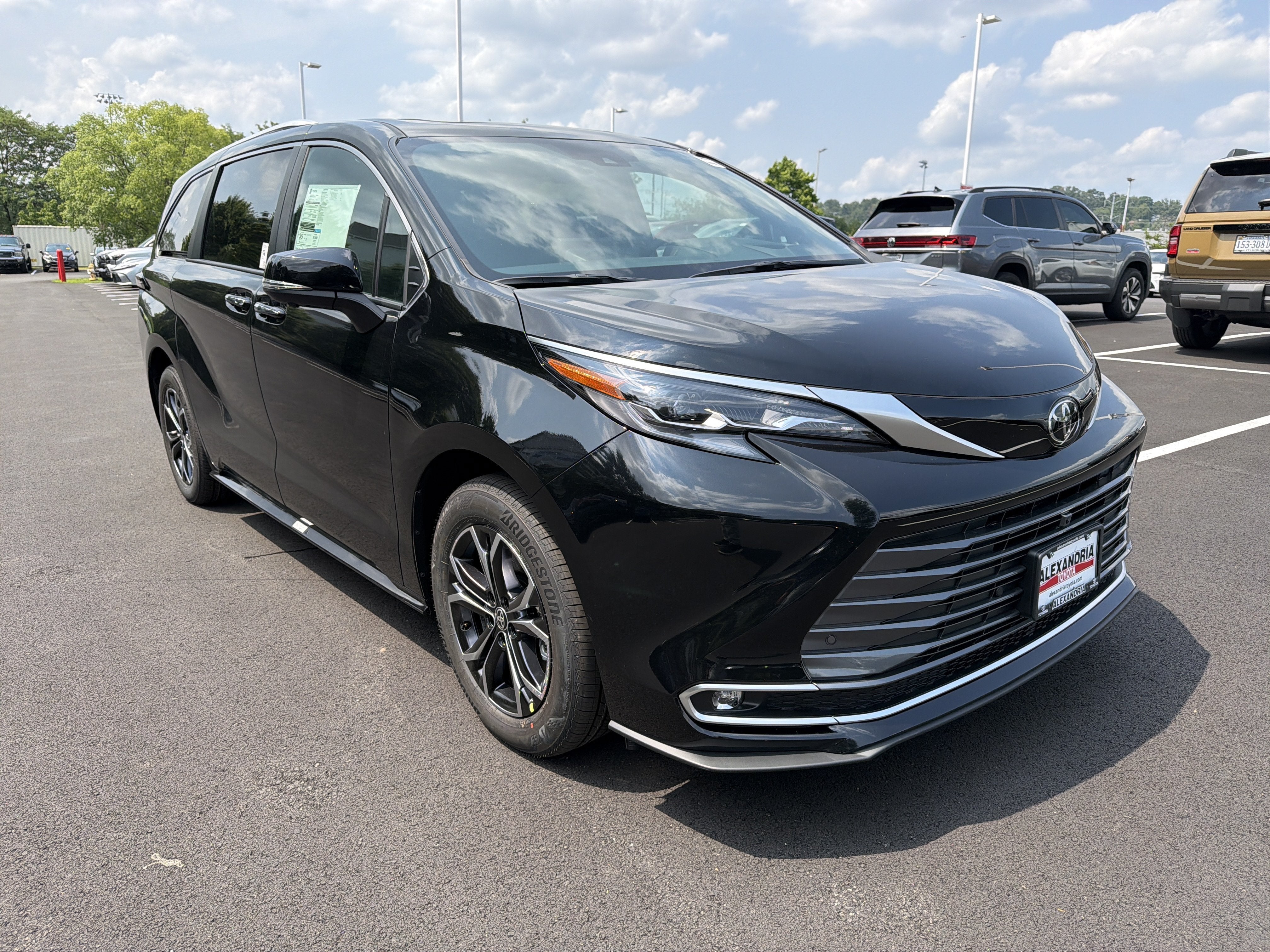 2026 Toyota Sienna Platinum