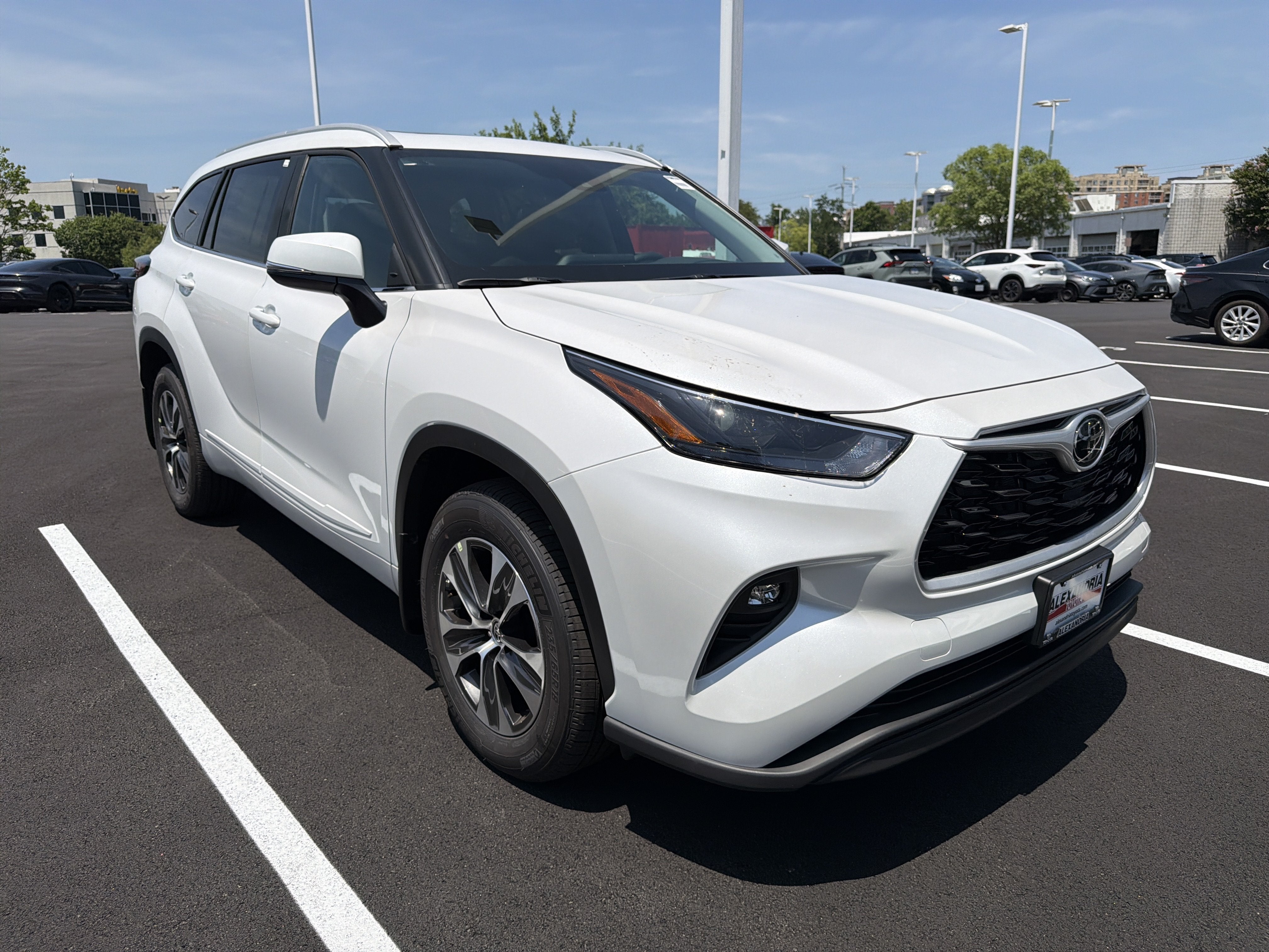 2026 Toyota Highlander XLE