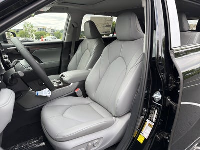 2026 Toyota Highlander Limited